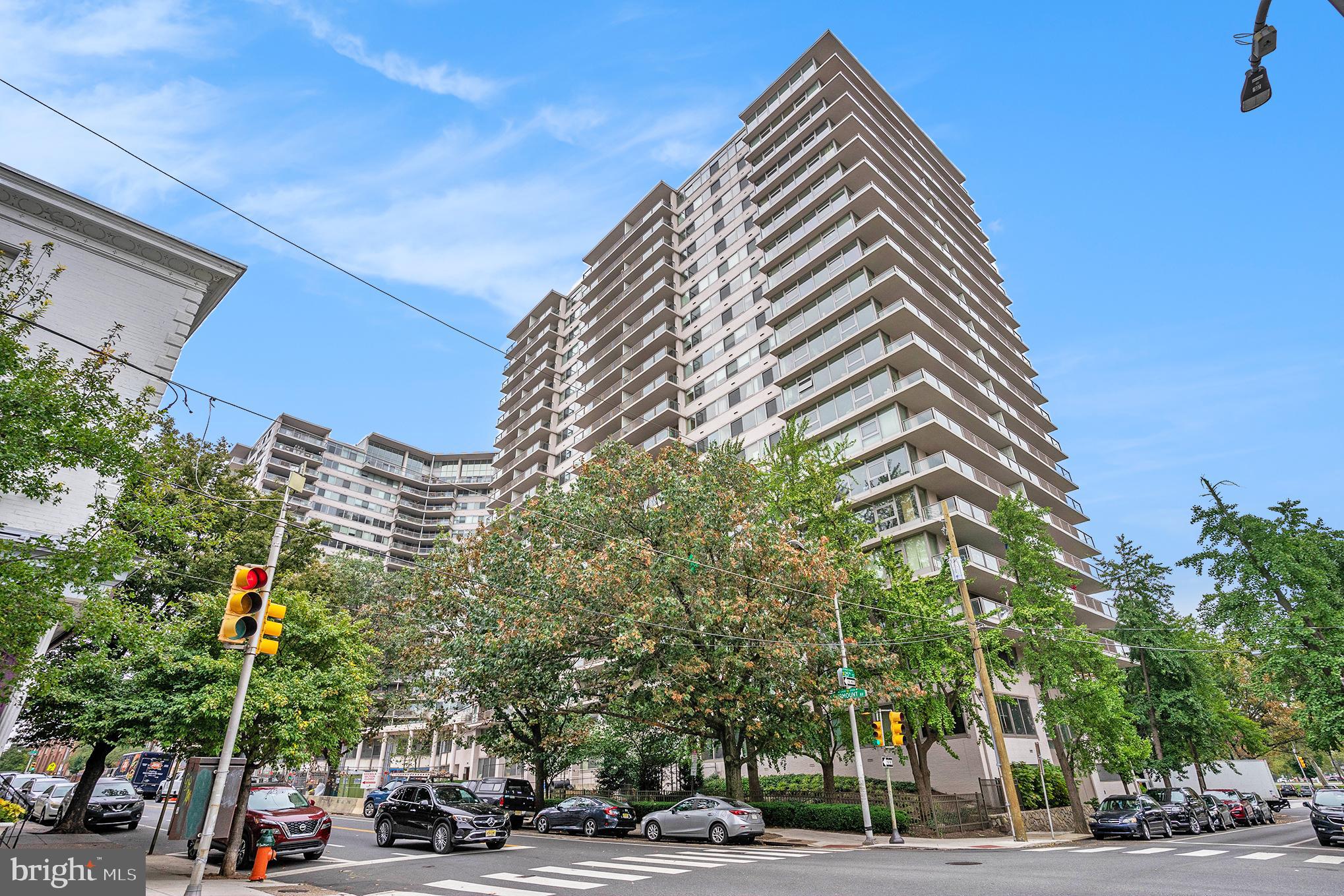 ART MUSEUM AREA - Residential