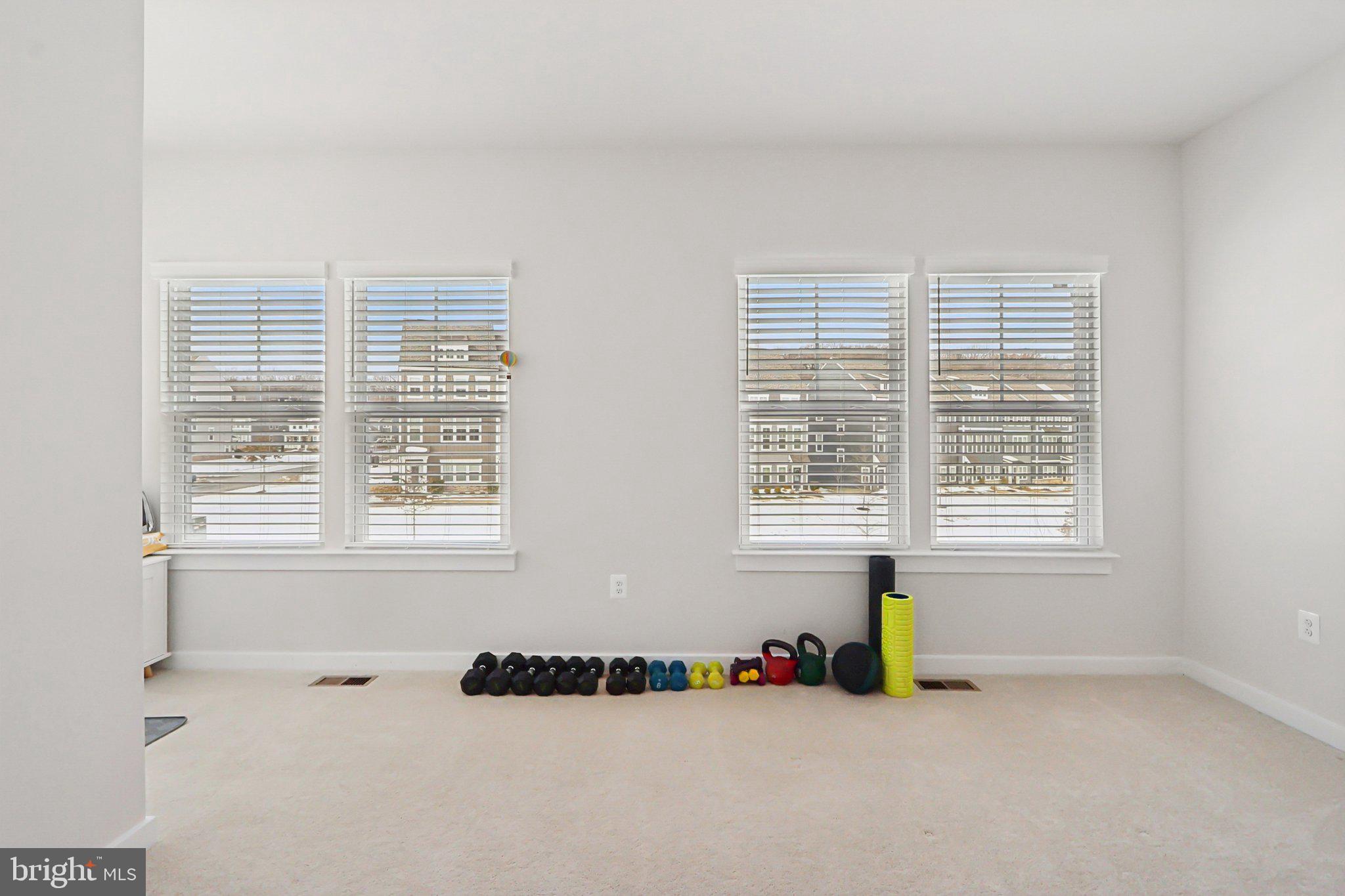 POTOMAC SHORES - Residential