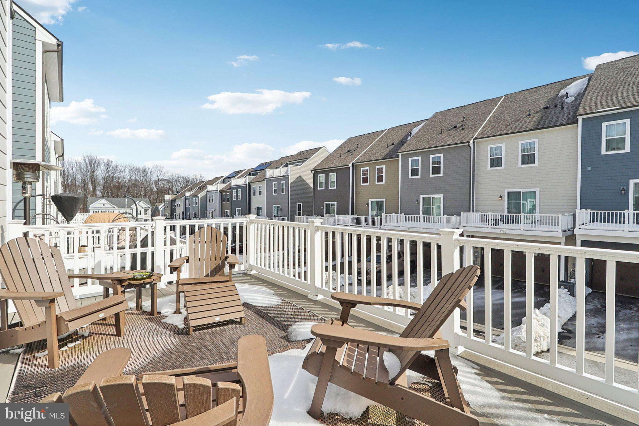 POTOMAC SHORES - Residential