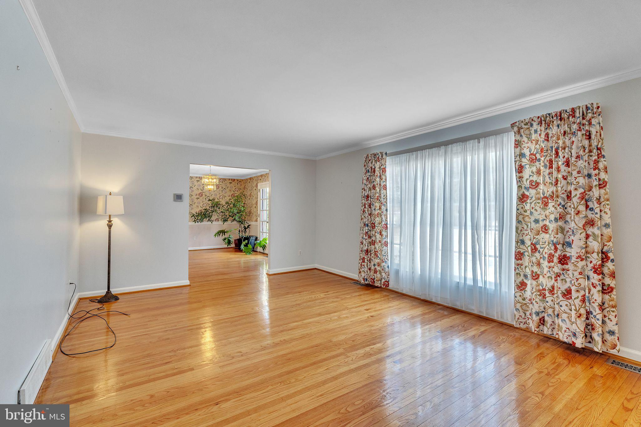 HILLSIDE - Residential