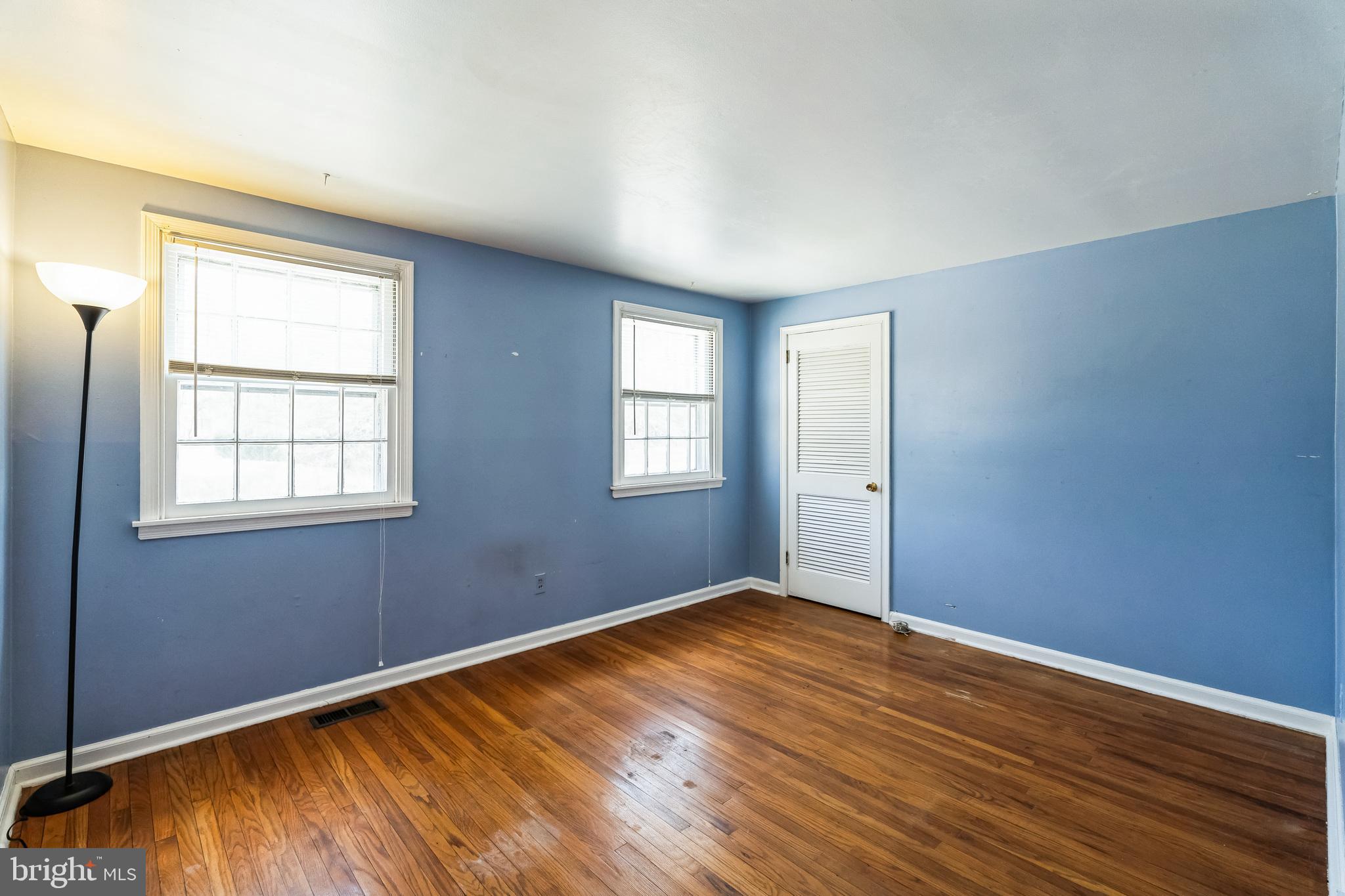 HILLSIDE - Residential