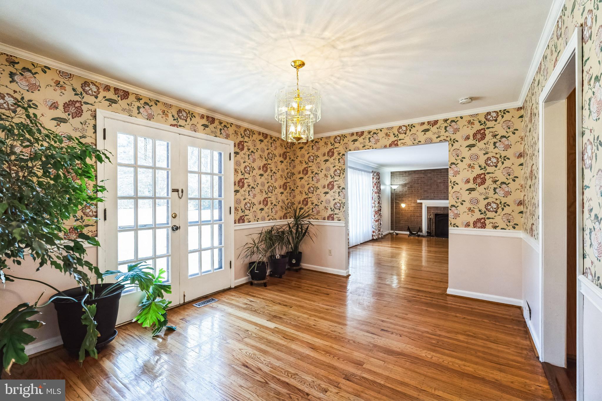 HILLSIDE - Residential