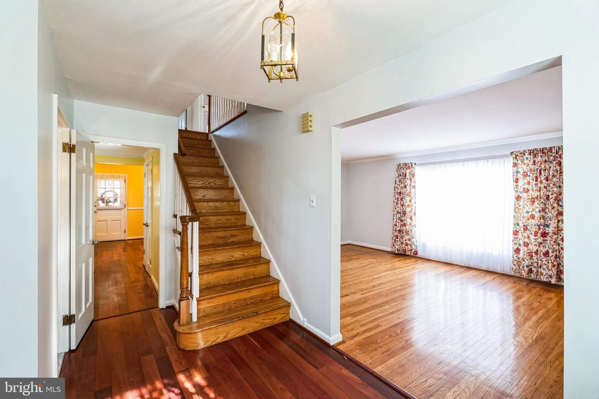 HILLSIDE - Residential