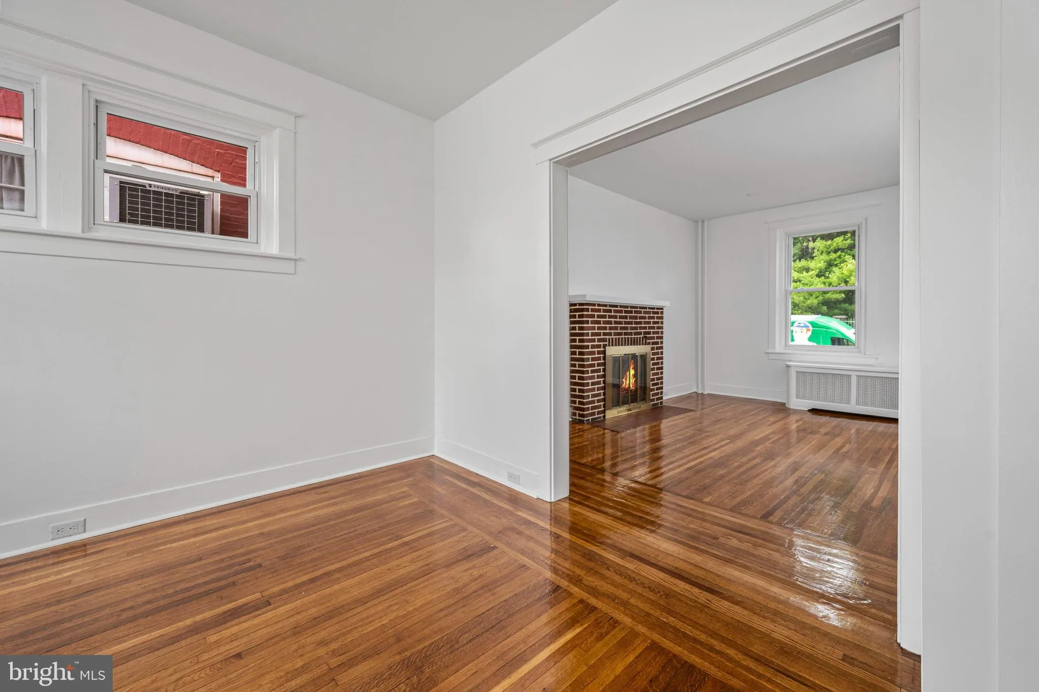 Reading, Pennsylvania 19601, United States, 3 Bedrooms Bedrooms, ,2 BathroomsBathrooms,Residential,Active,237870