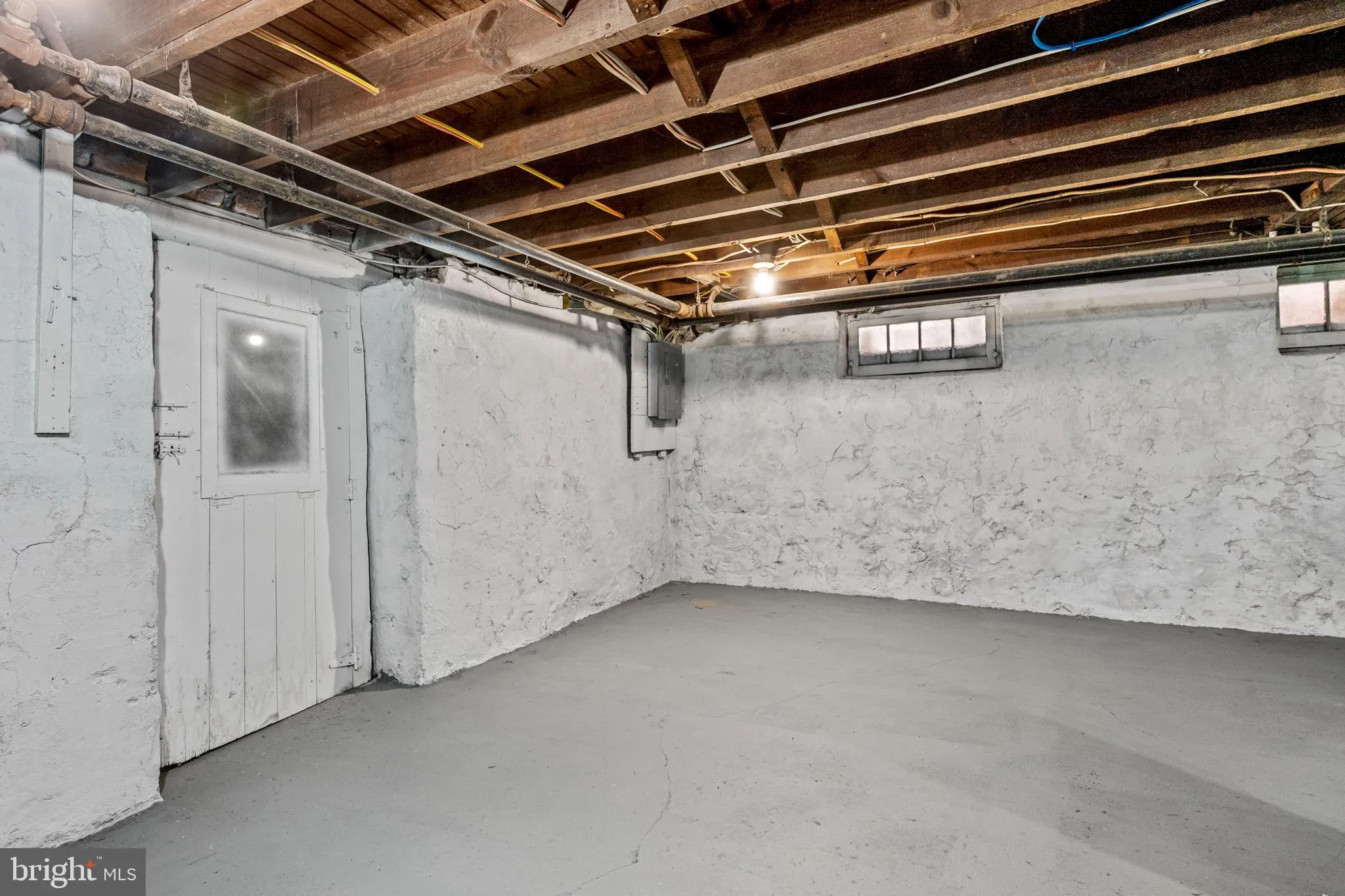 Reading, Pennsylvania 19601, United States, 3 Bedrooms Bedrooms, ,2 BathroomsBathrooms,Residential,Active,237870