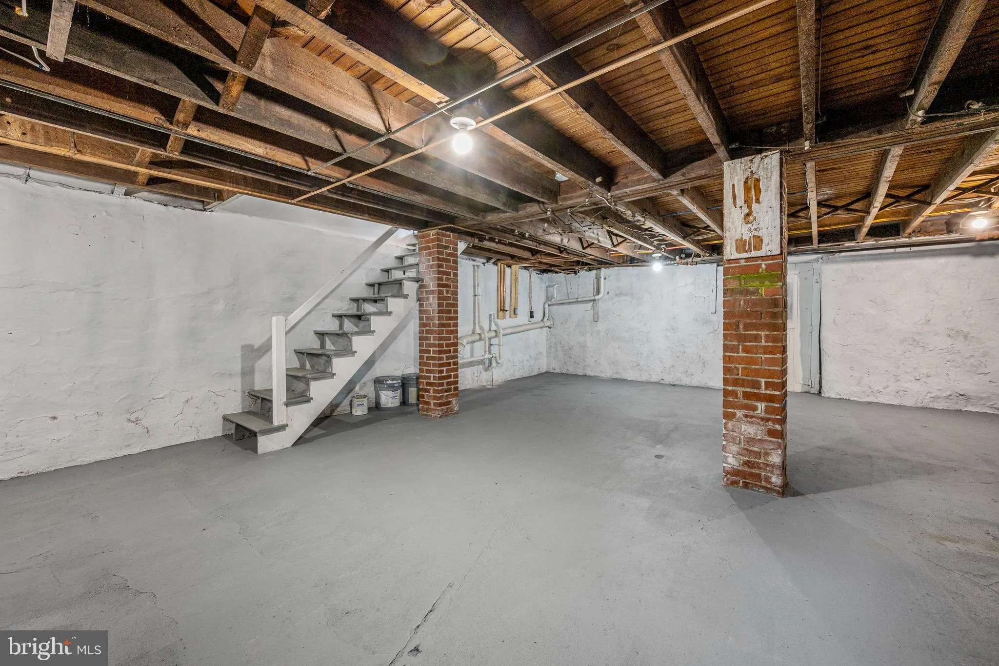 Reading, Pennsylvania 19601, United States, 3 Bedrooms Bedrooms, ,2 BathroomsBathrooms,Residential,Active,237870