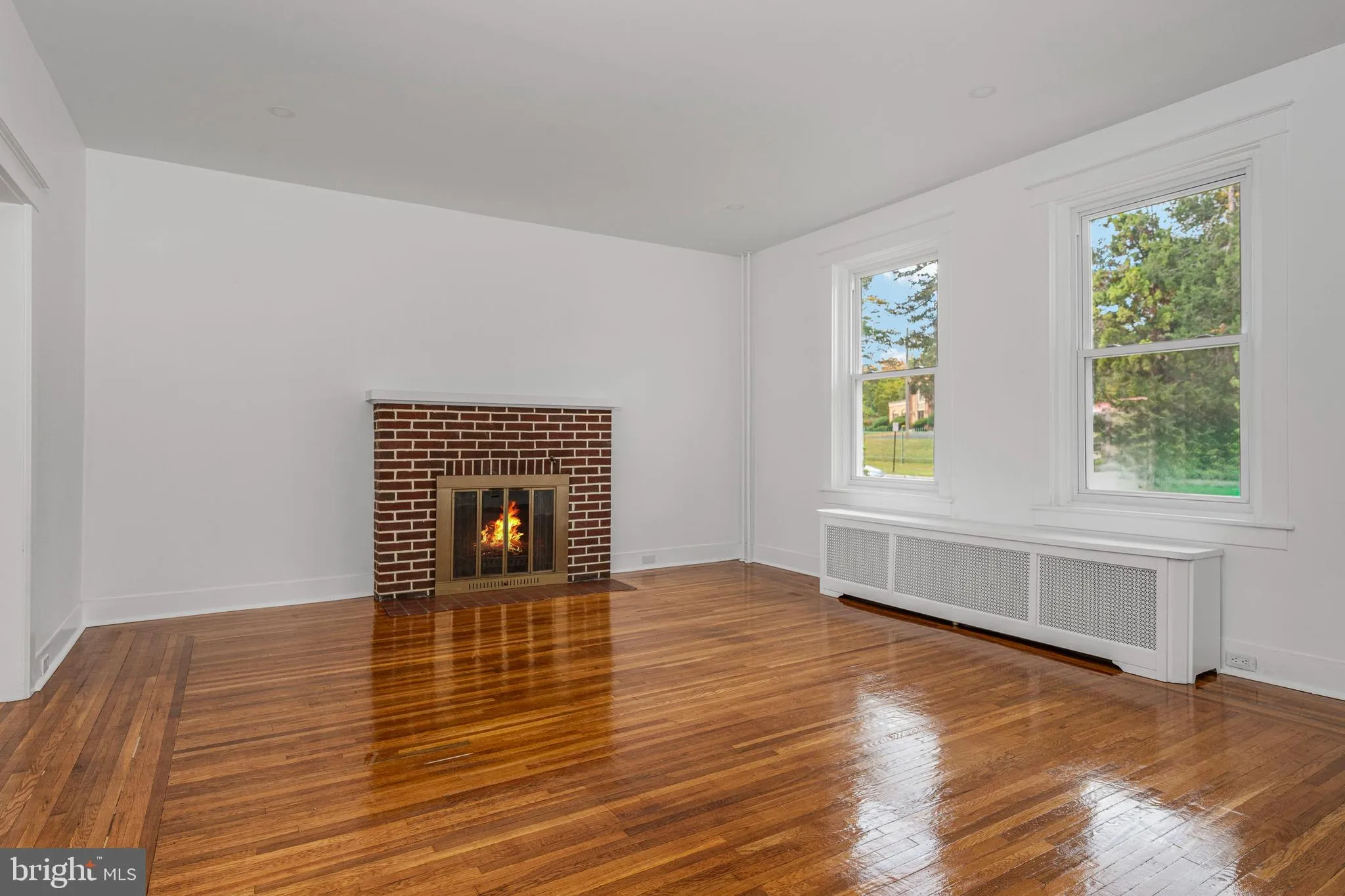 Reading, Pennsylvania 19601, United States, 3 Bedrooms Bedrooms, ,2 BathroomsBathrooms,Residential,Active,237870