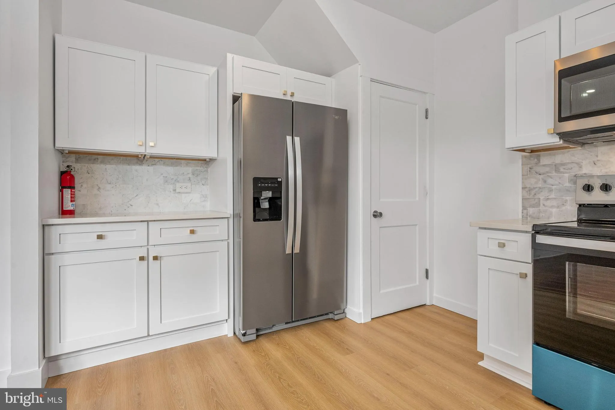 Reading, Pennsylvania 19601, United States, 3 Bedrooms Bedrooms, ,2 BathroomsBathrooms,Residential,Active,237870