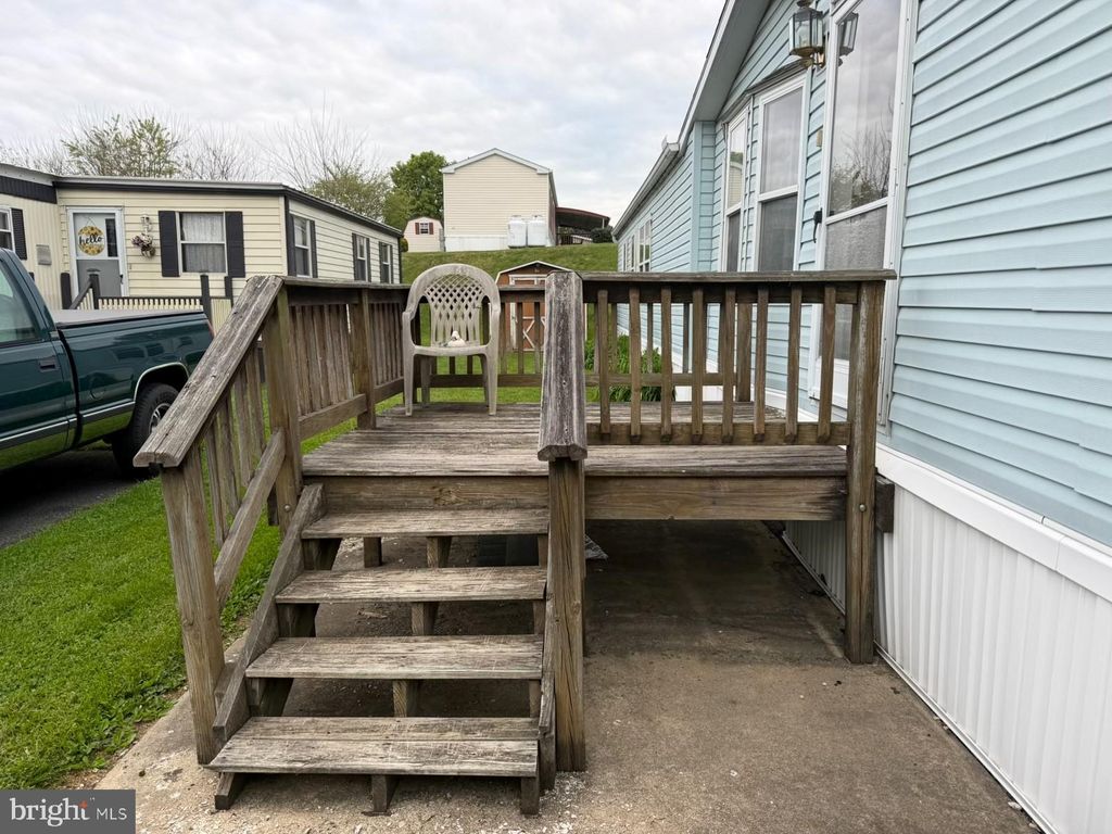 Photo of 126 Ridgewood Manor, MANHEIM, PA 17545 (MLS # PALA2086996)