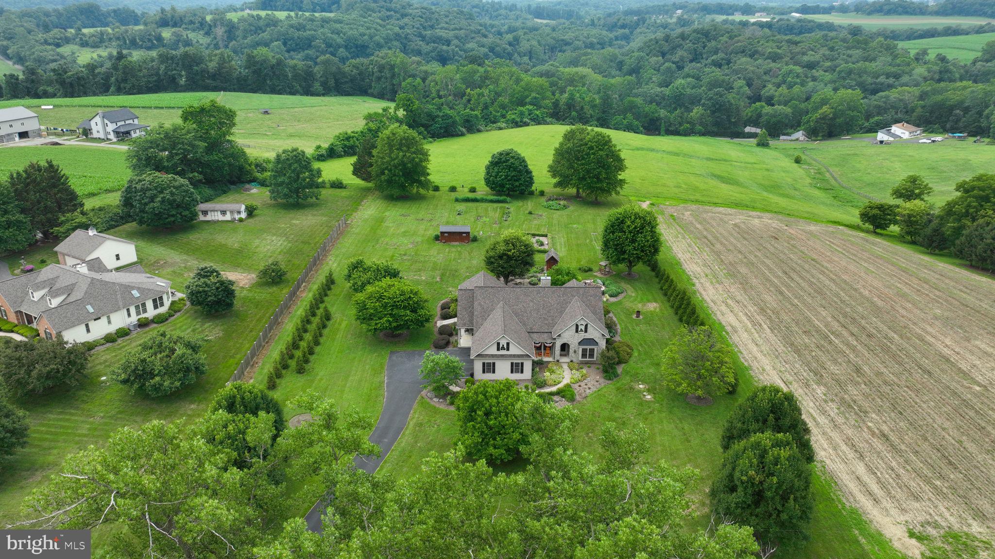 292 SLEEPY HOLLOW ROAD