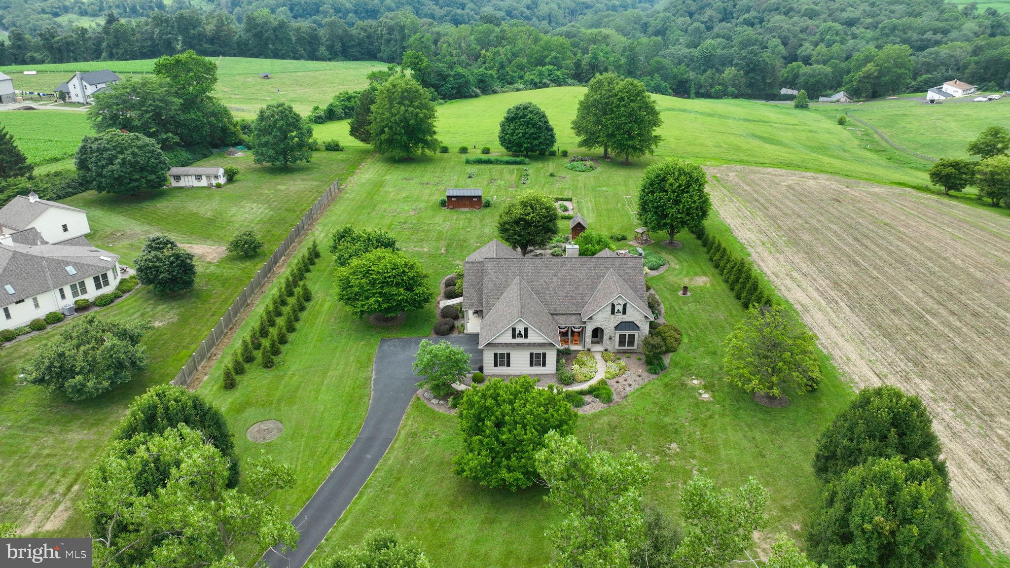 292 SLEEPY HOLLOW ROAD