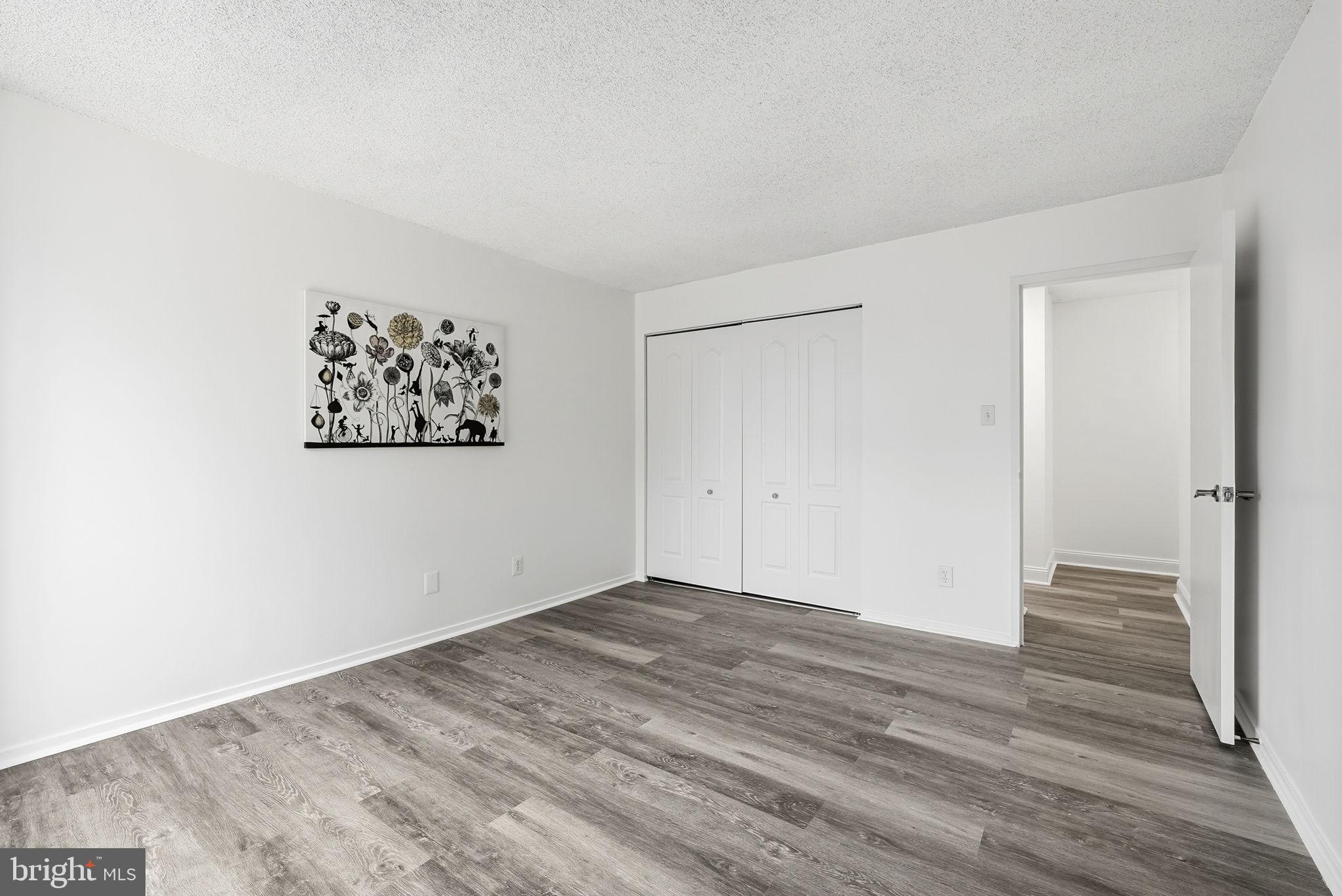 IDYLWOOD TOWERS - Residential