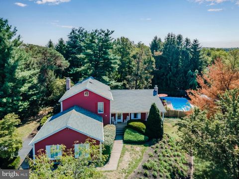 114 HOLLYBERRY CIRCLE PALMYRA PA 17078