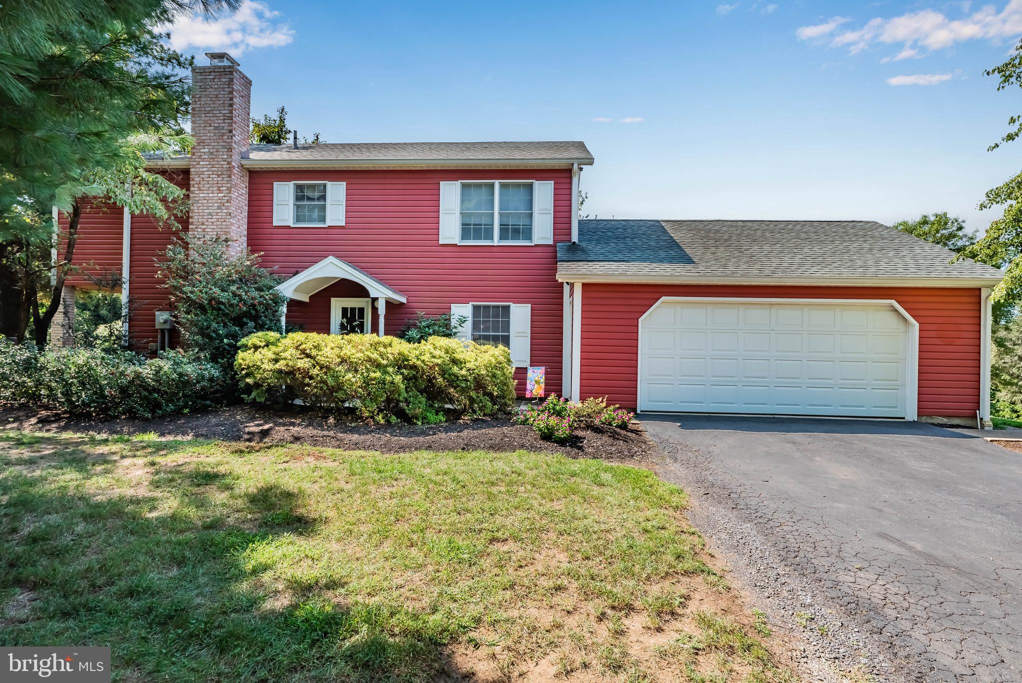 114 HOLLYBERRY CIRCLE