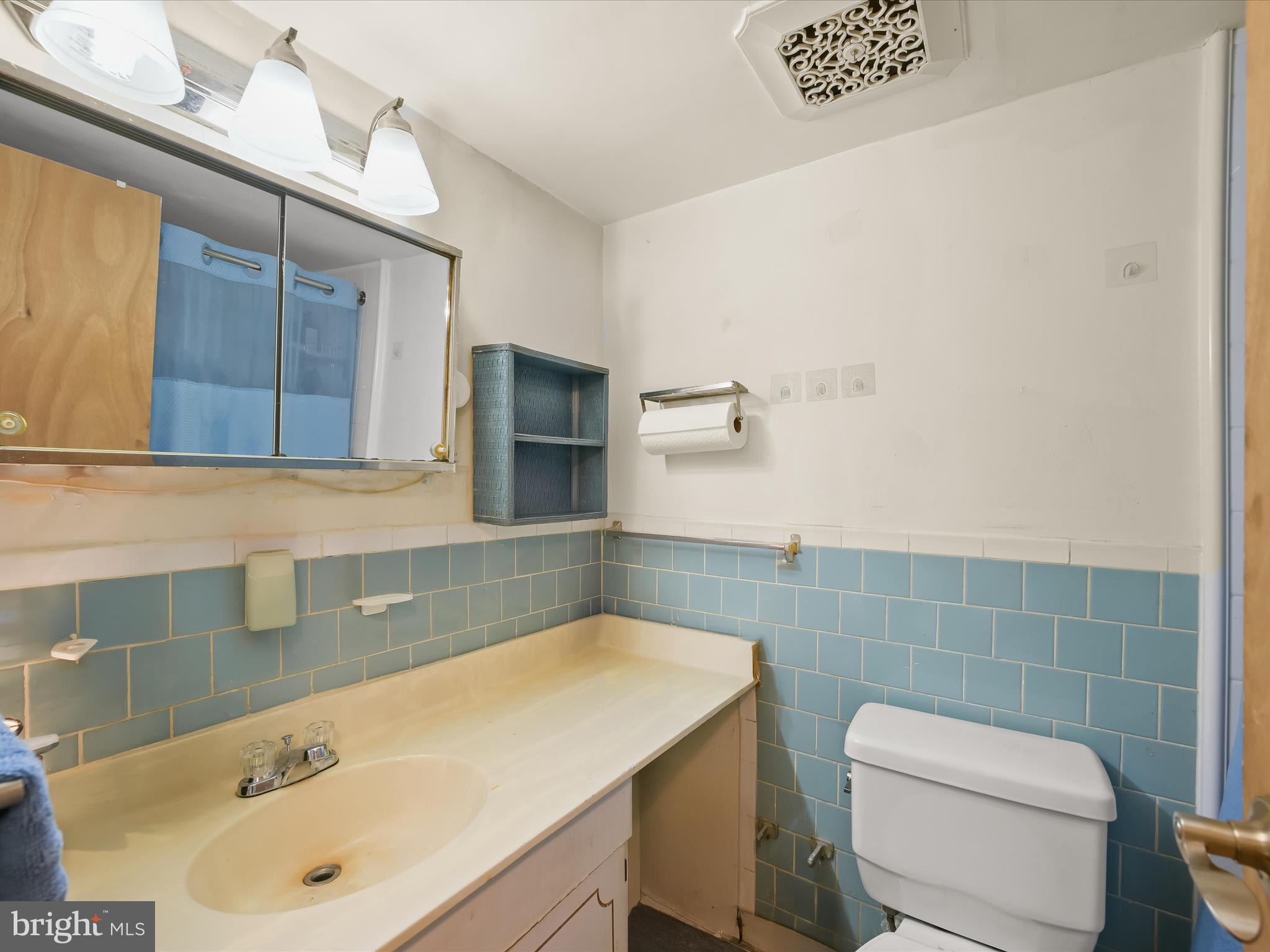 BEDFORD TOWNE CONDO - Residential