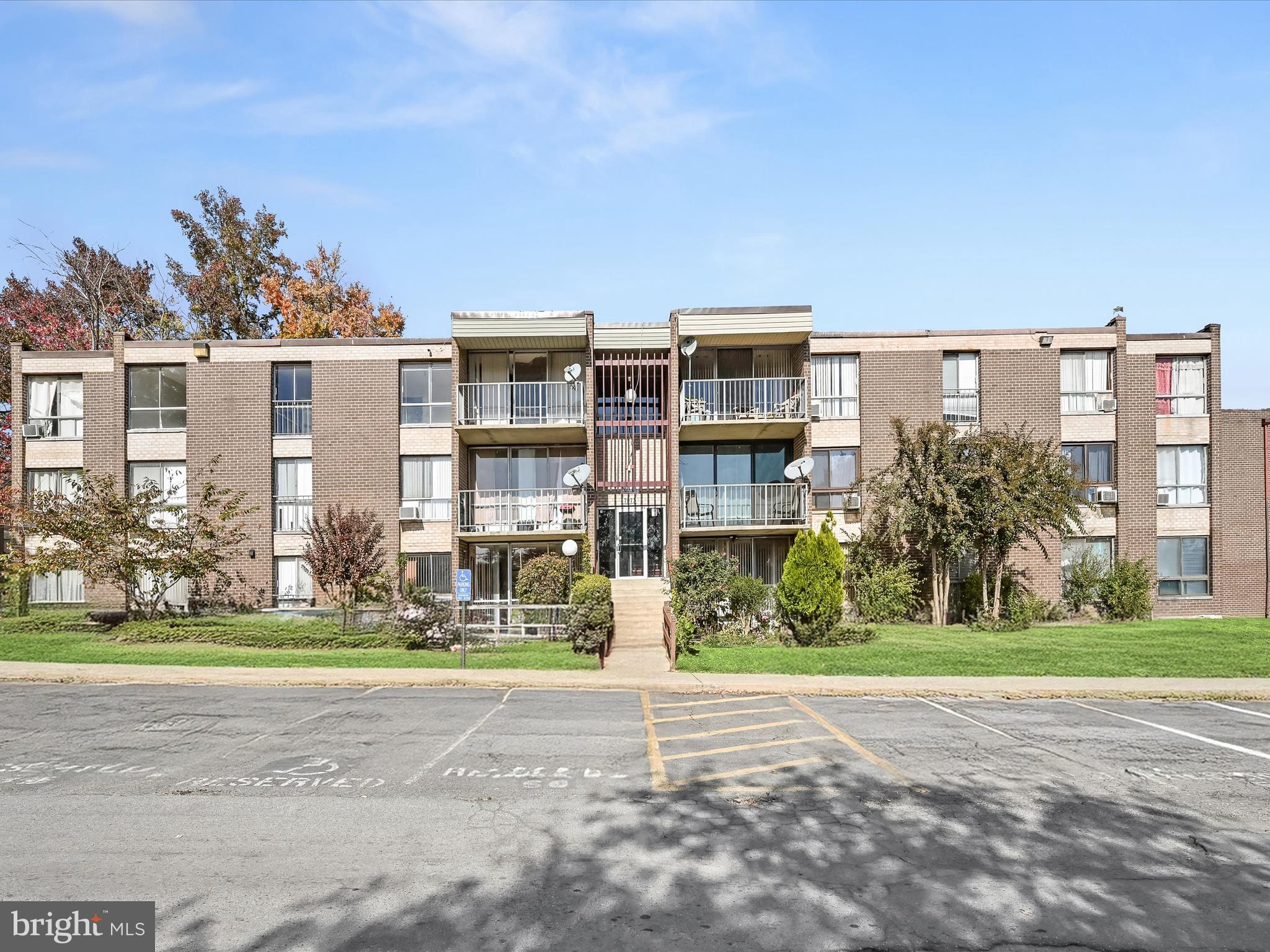 BEDFORD TOWNE CONDO - Residential
