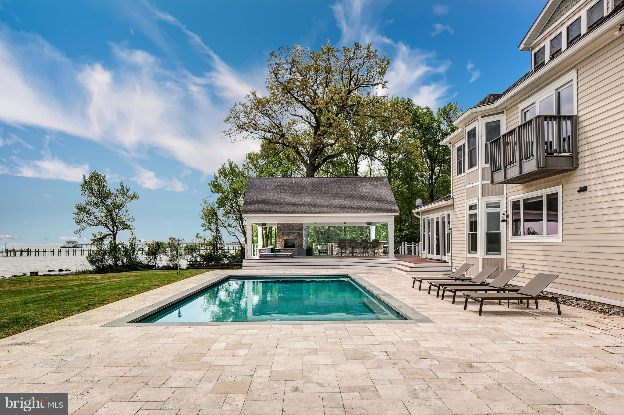 PASADENA - Residential