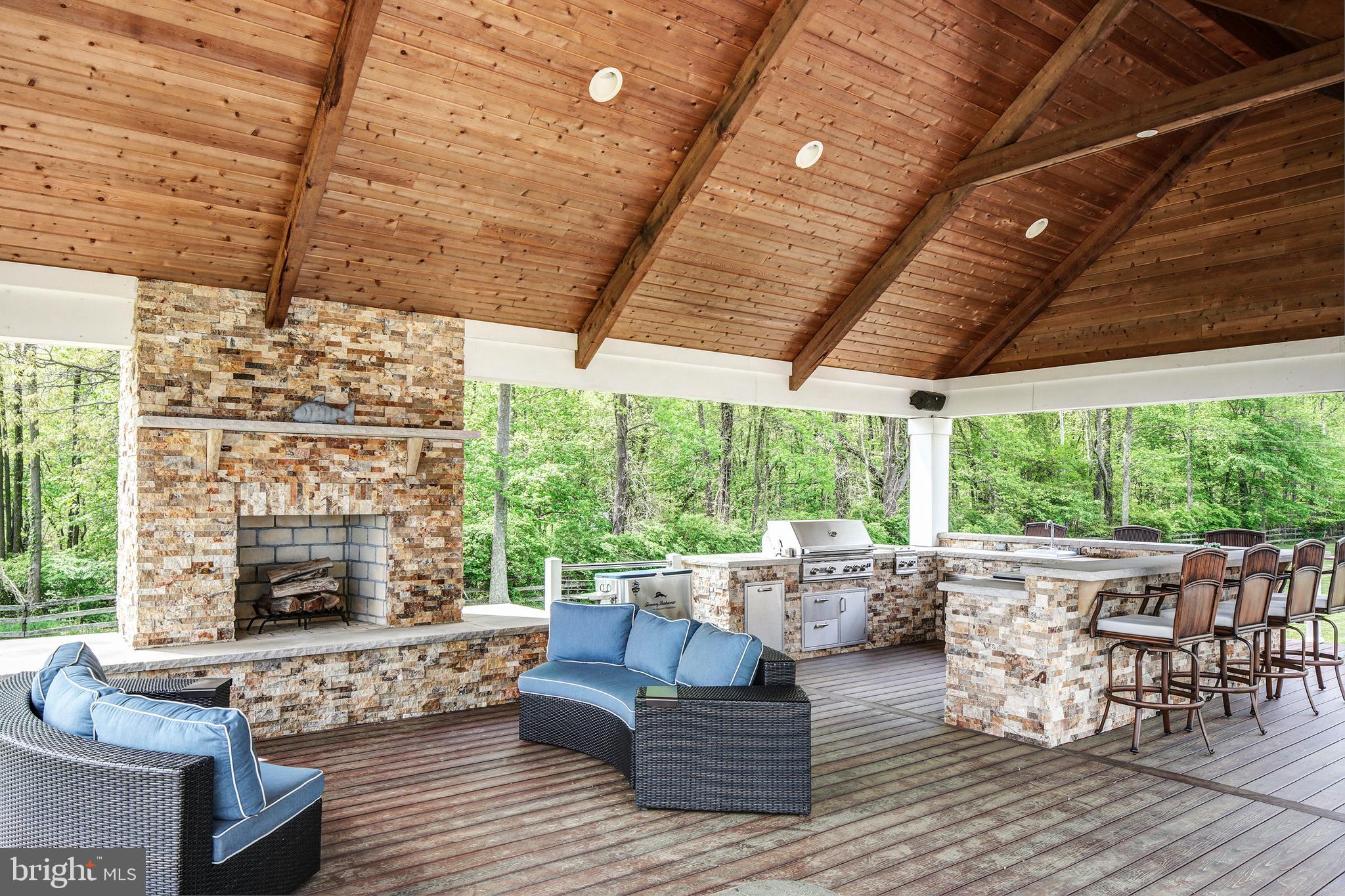 PASADENA - Residential