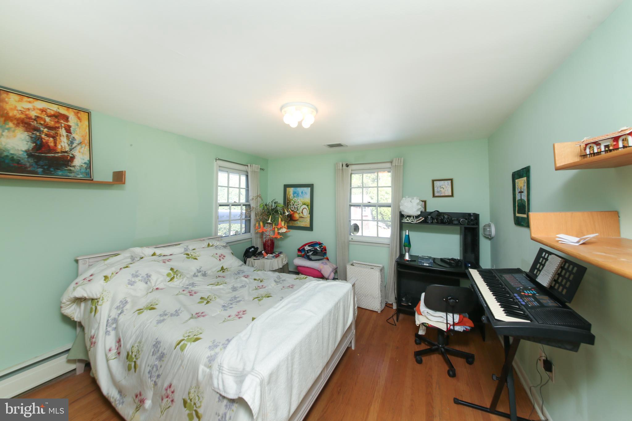 MEADOW BROOK - Residential Lease