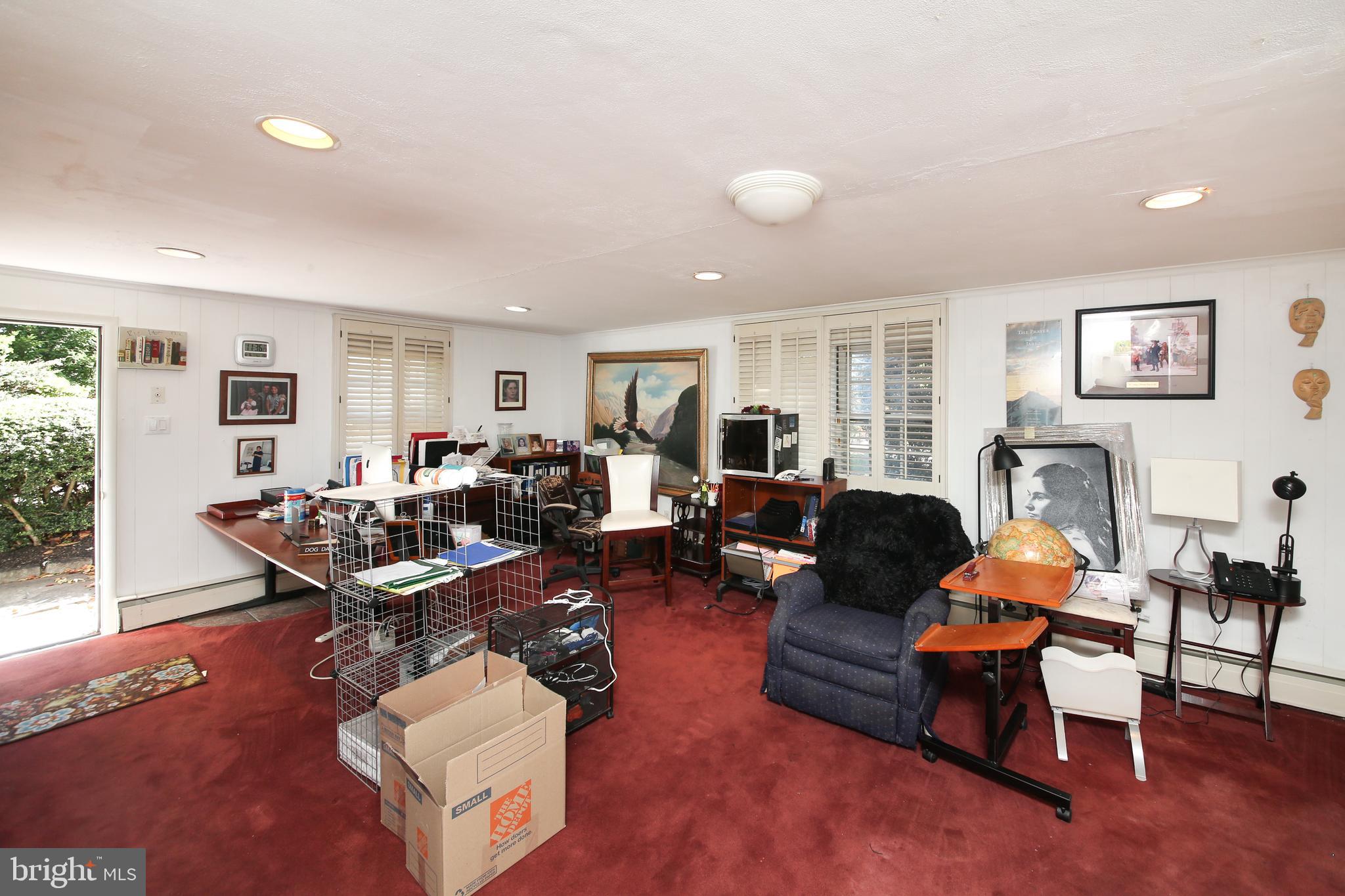 MEADOW BROOK - Residential Lease