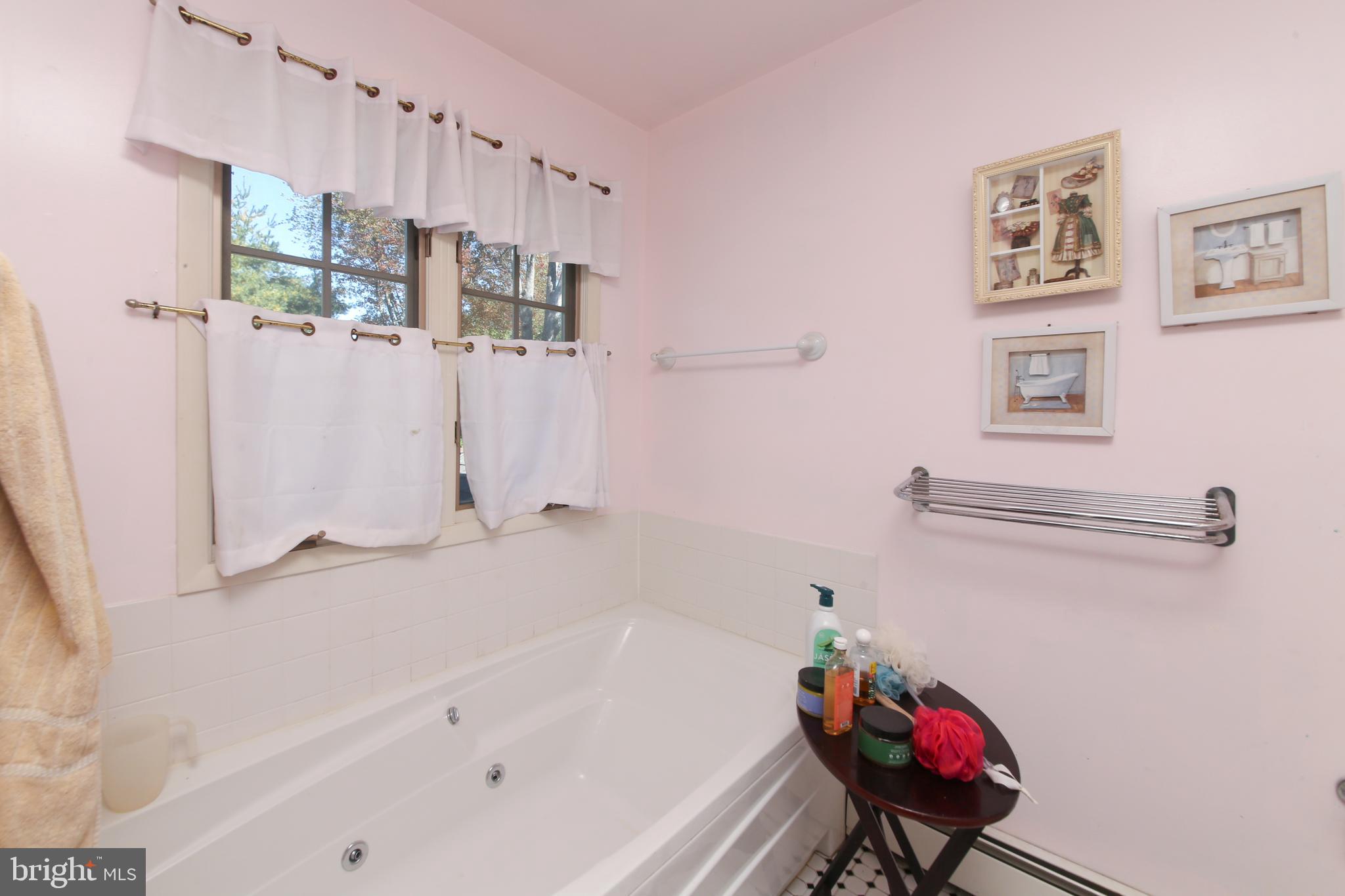 MEADOW BROOK - Residential Lease