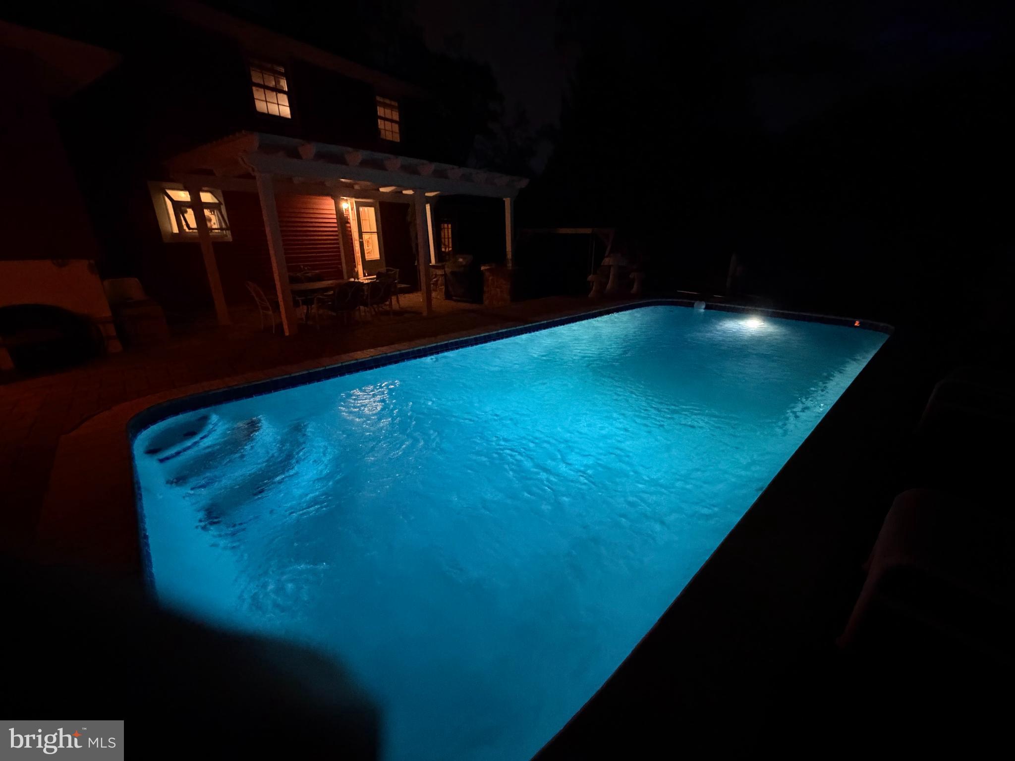 MEADOW BROOK - Residential Lease