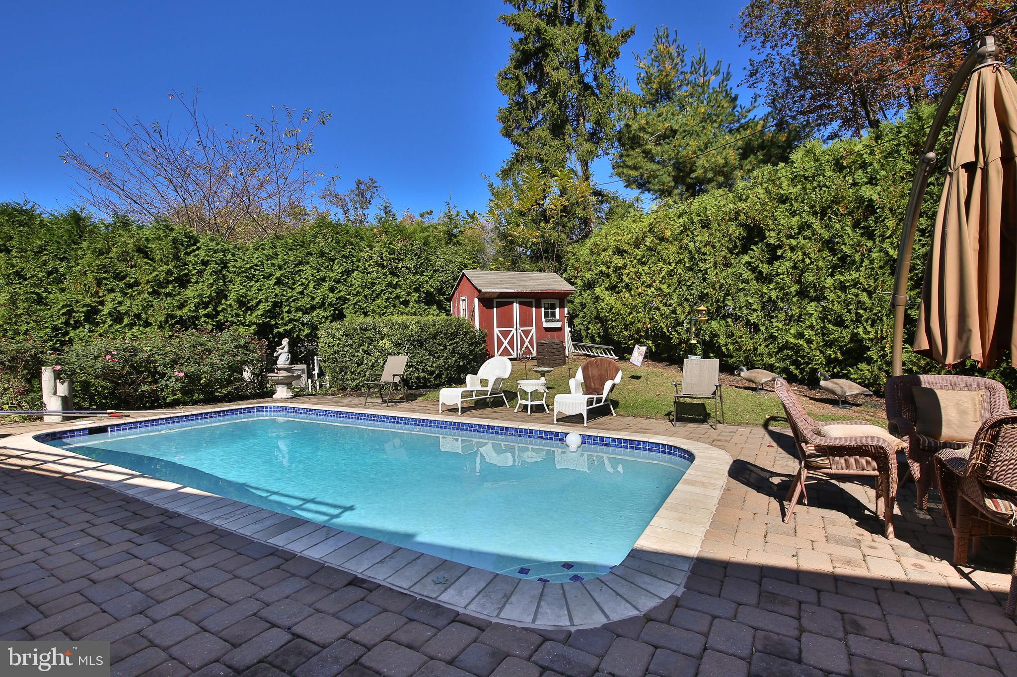 MEADOW BROOK - Residential Lease