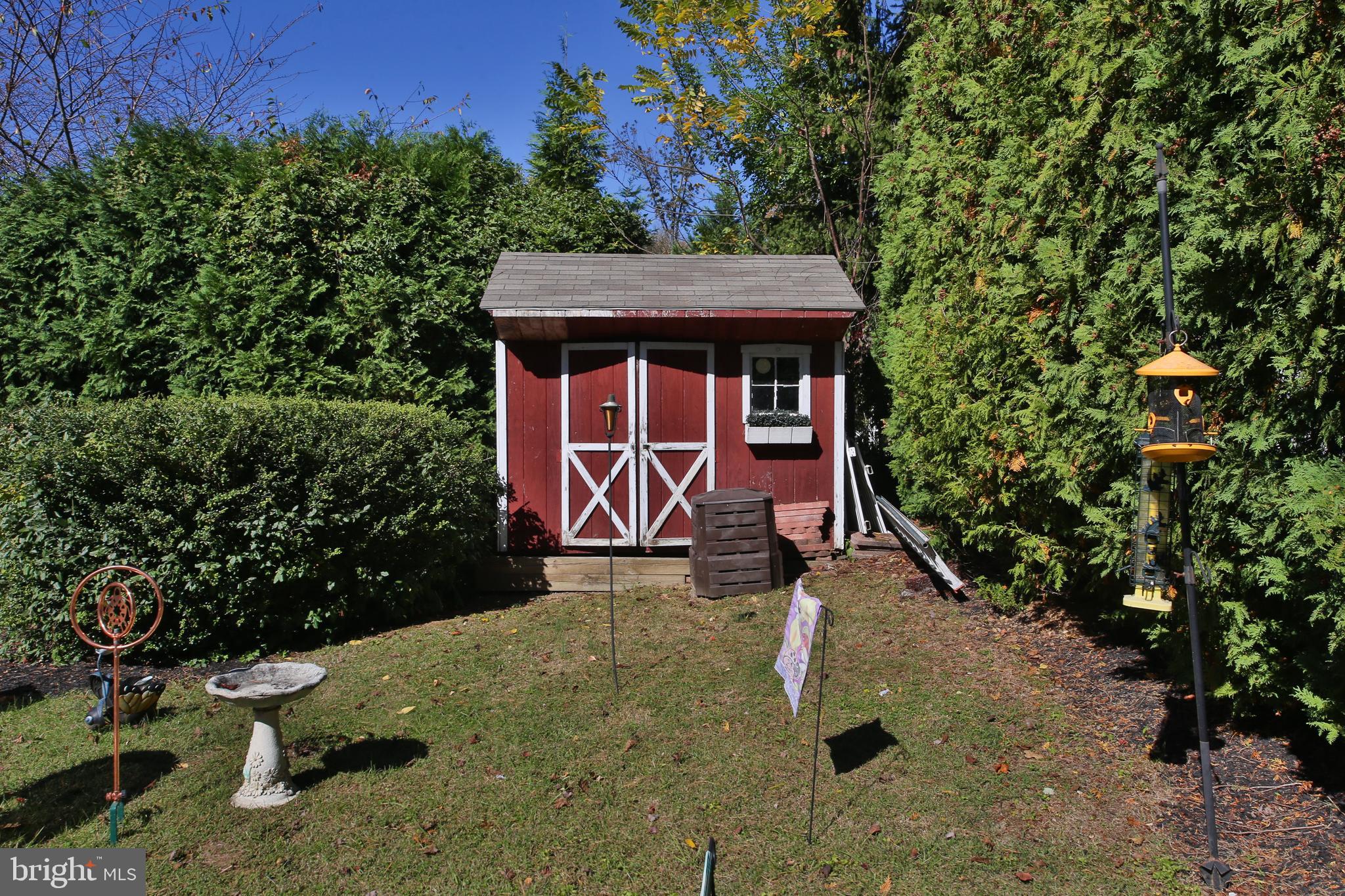 MEADOW BROOK - Residential Lease