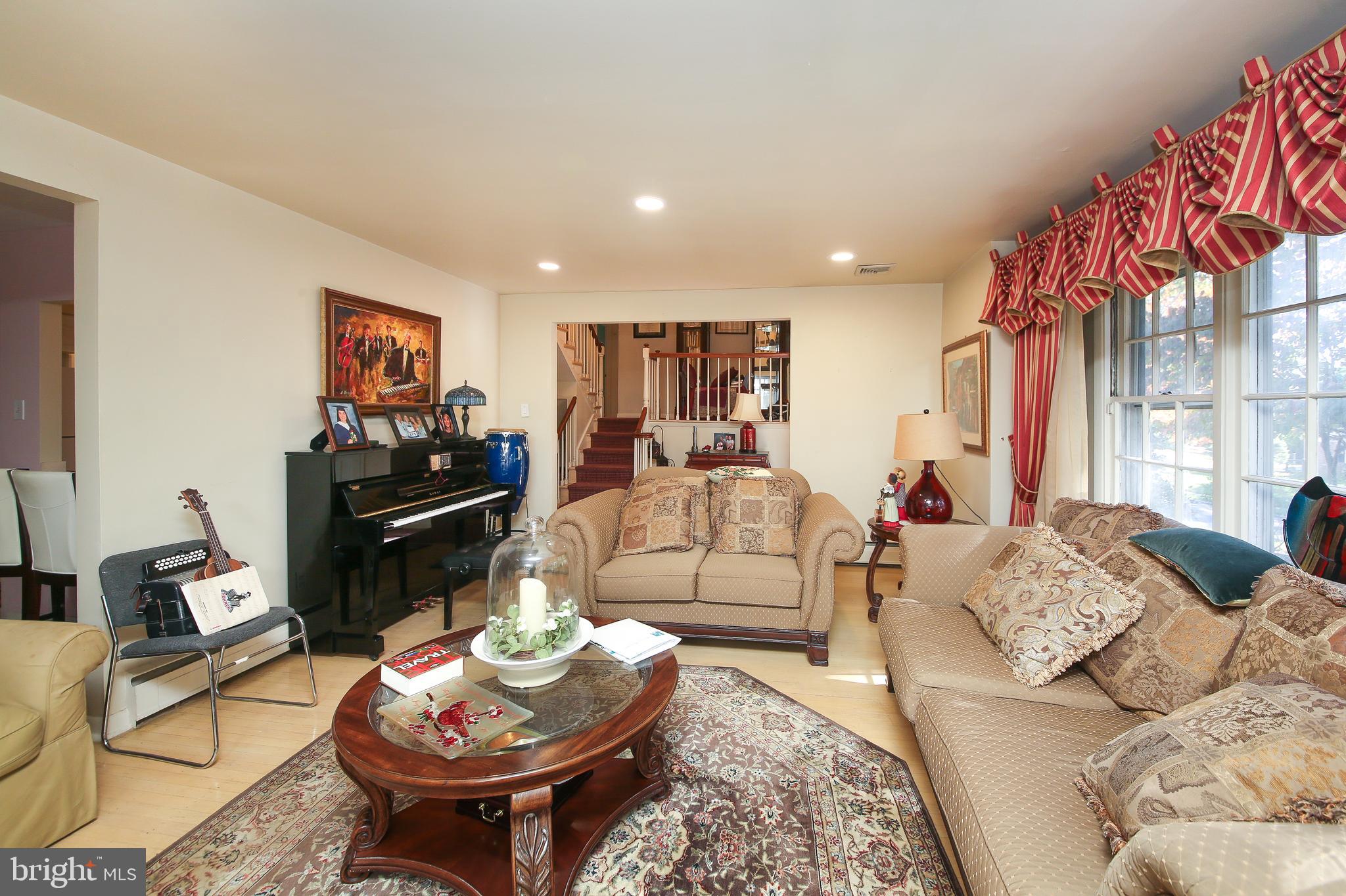 MEADOW BROOK - Residential Lease