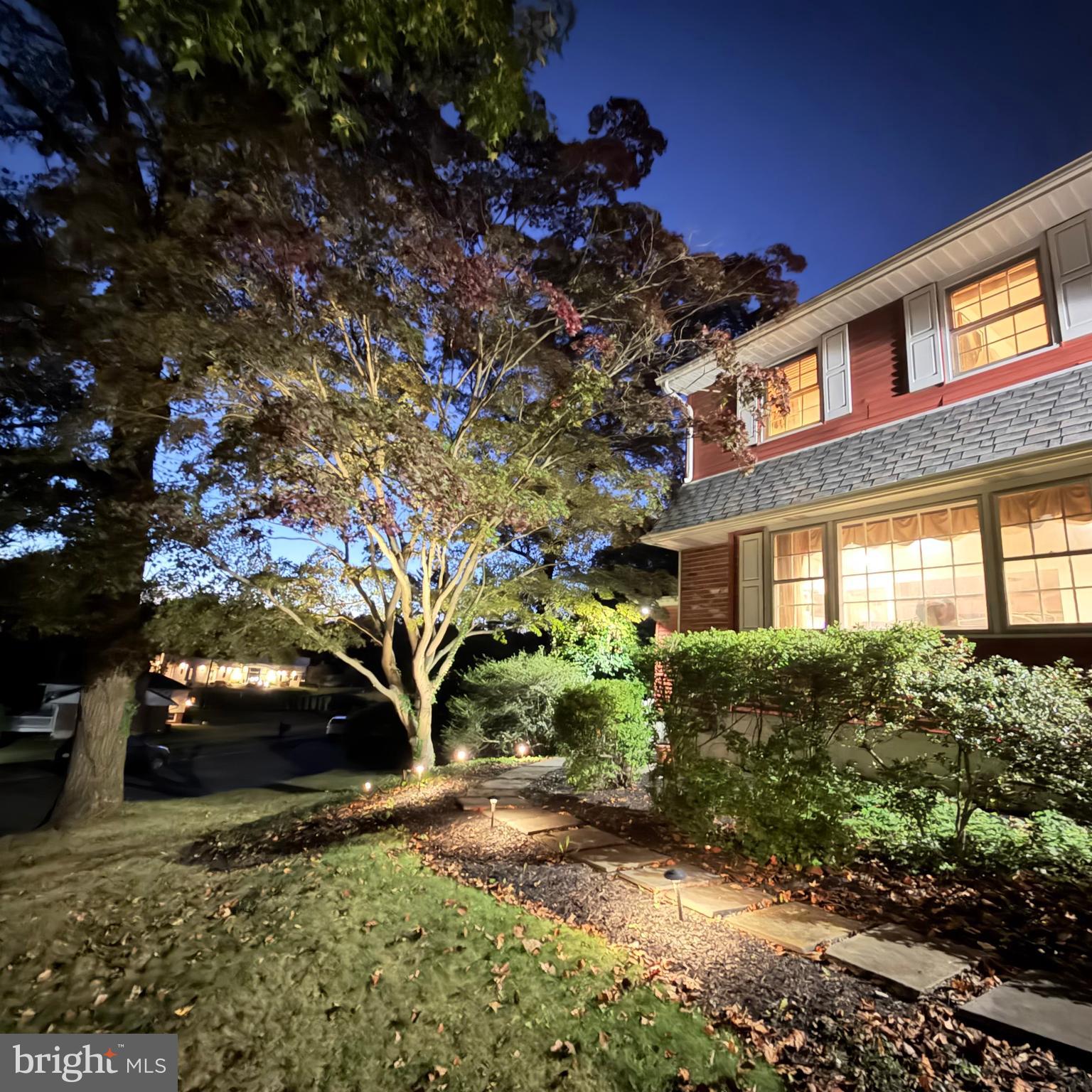 MEADOW BROOK - Residential Lease