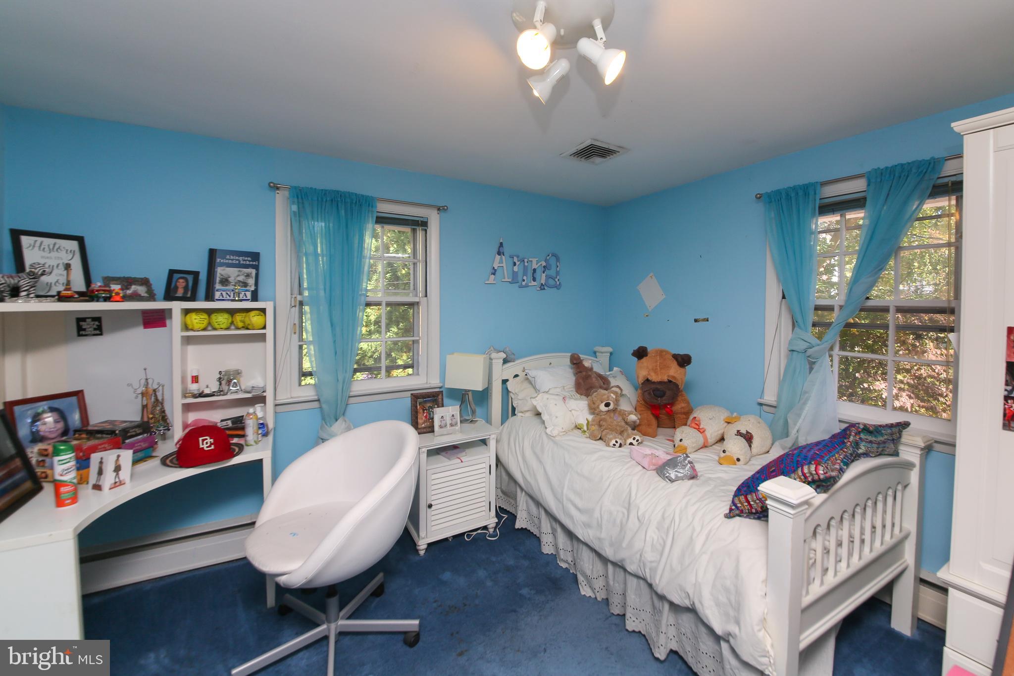 MEADOW BROOK - Residential Lease