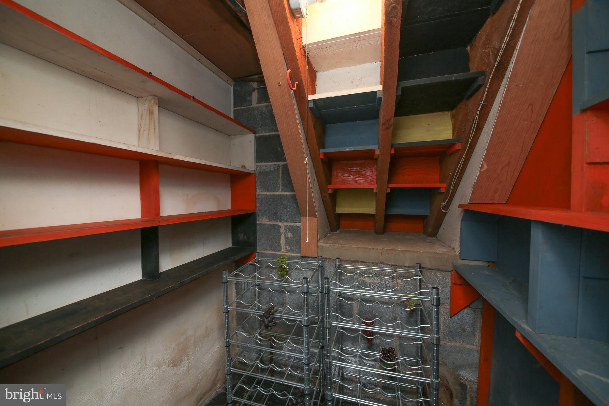 MEADOW BROOK - Residential Lease