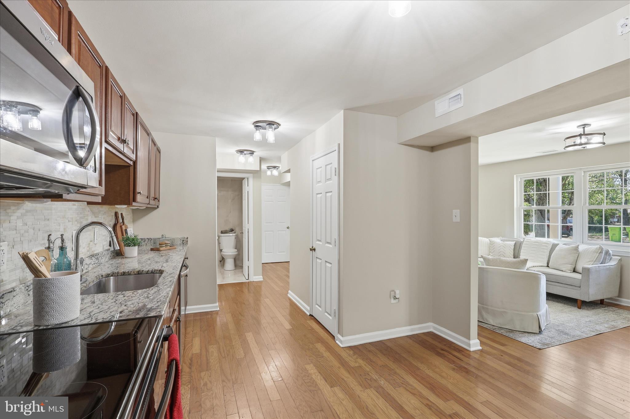 BEVERLY PARK - Residential