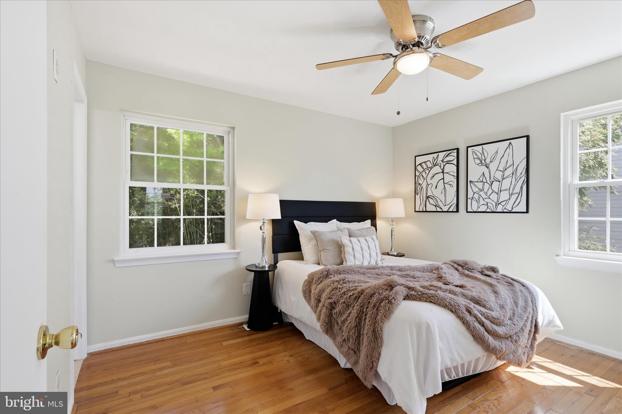 BEVERLY PARK - Residential