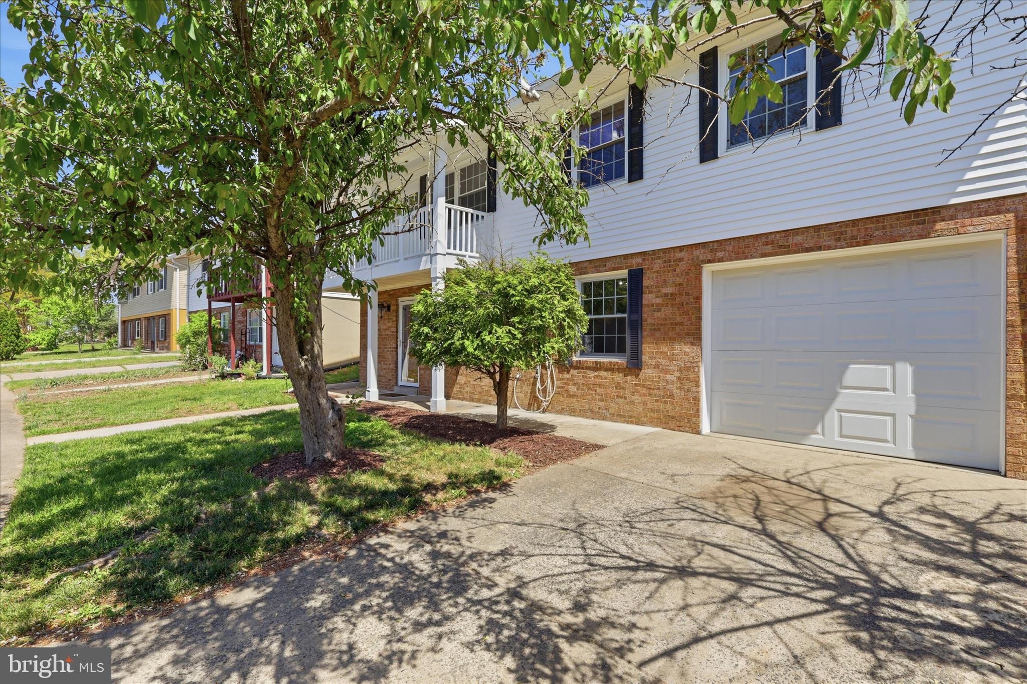 BEVERLY PARK - Residential