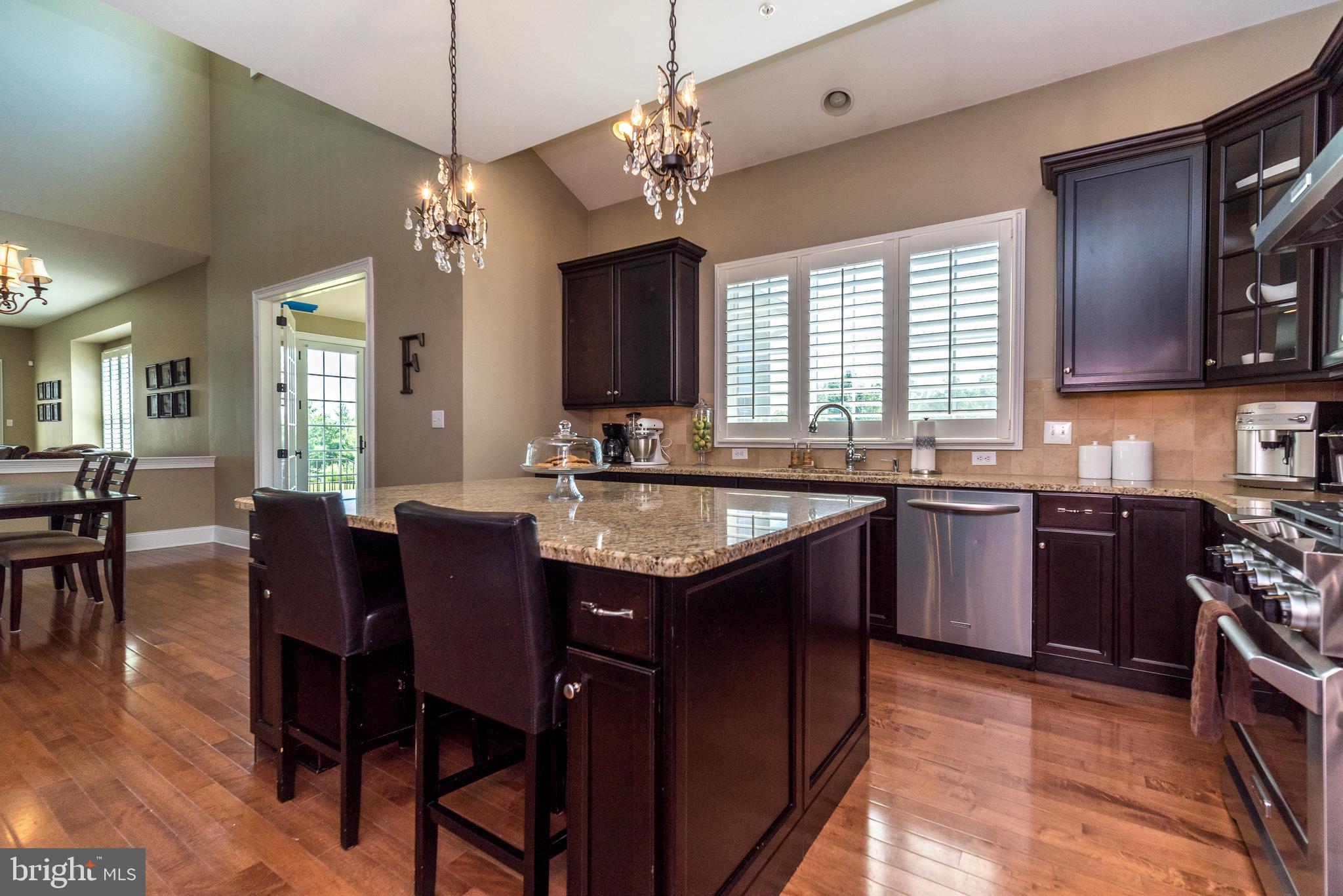 CHAPMANS CORNER - Residential