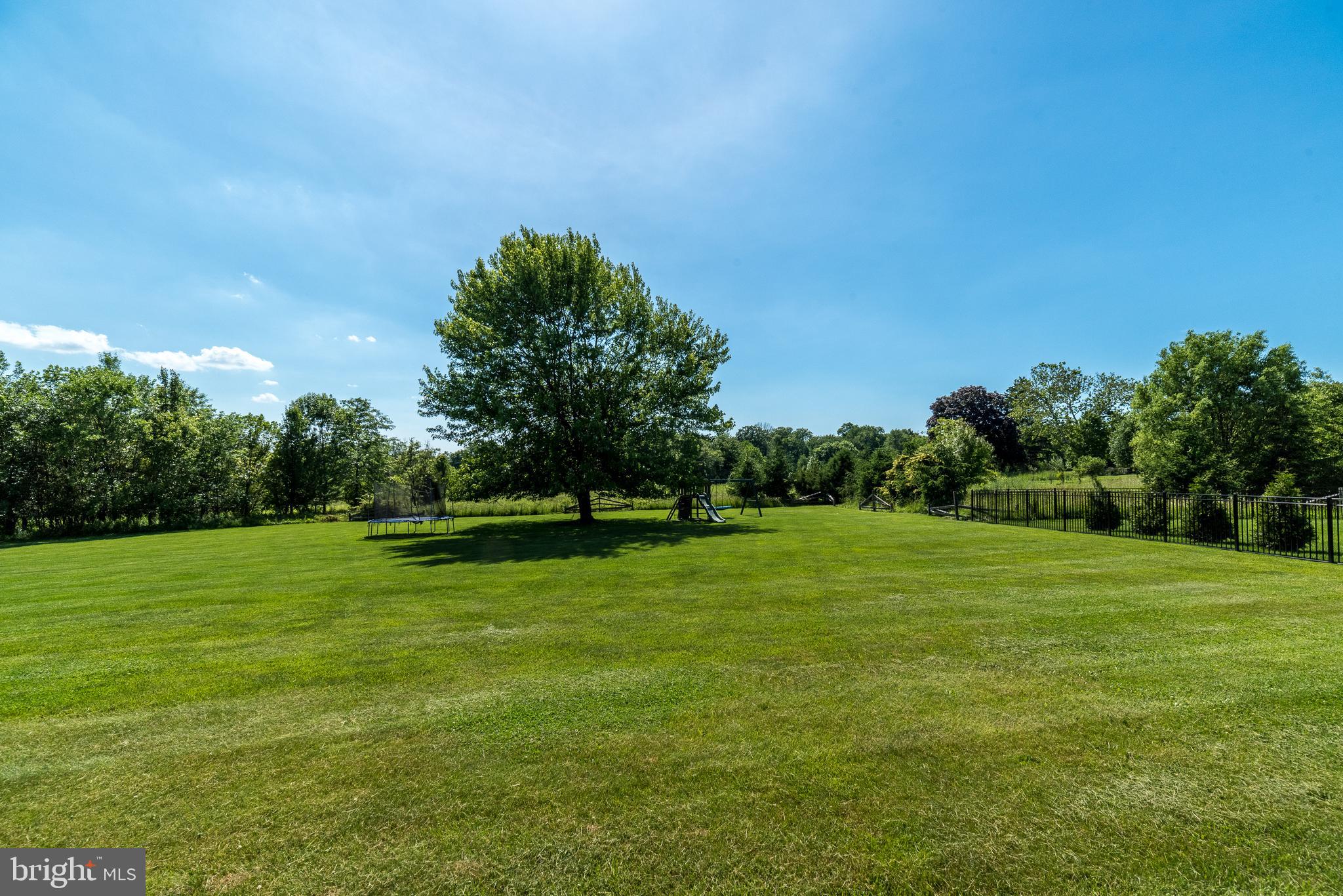 CHAPMANS CORNER - Residential