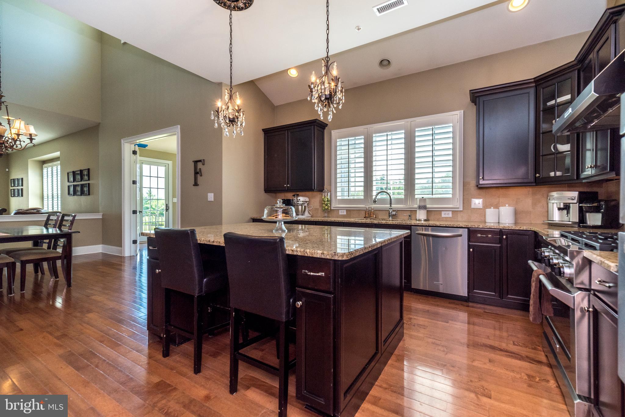 CHAPMANS CORNER - Residential