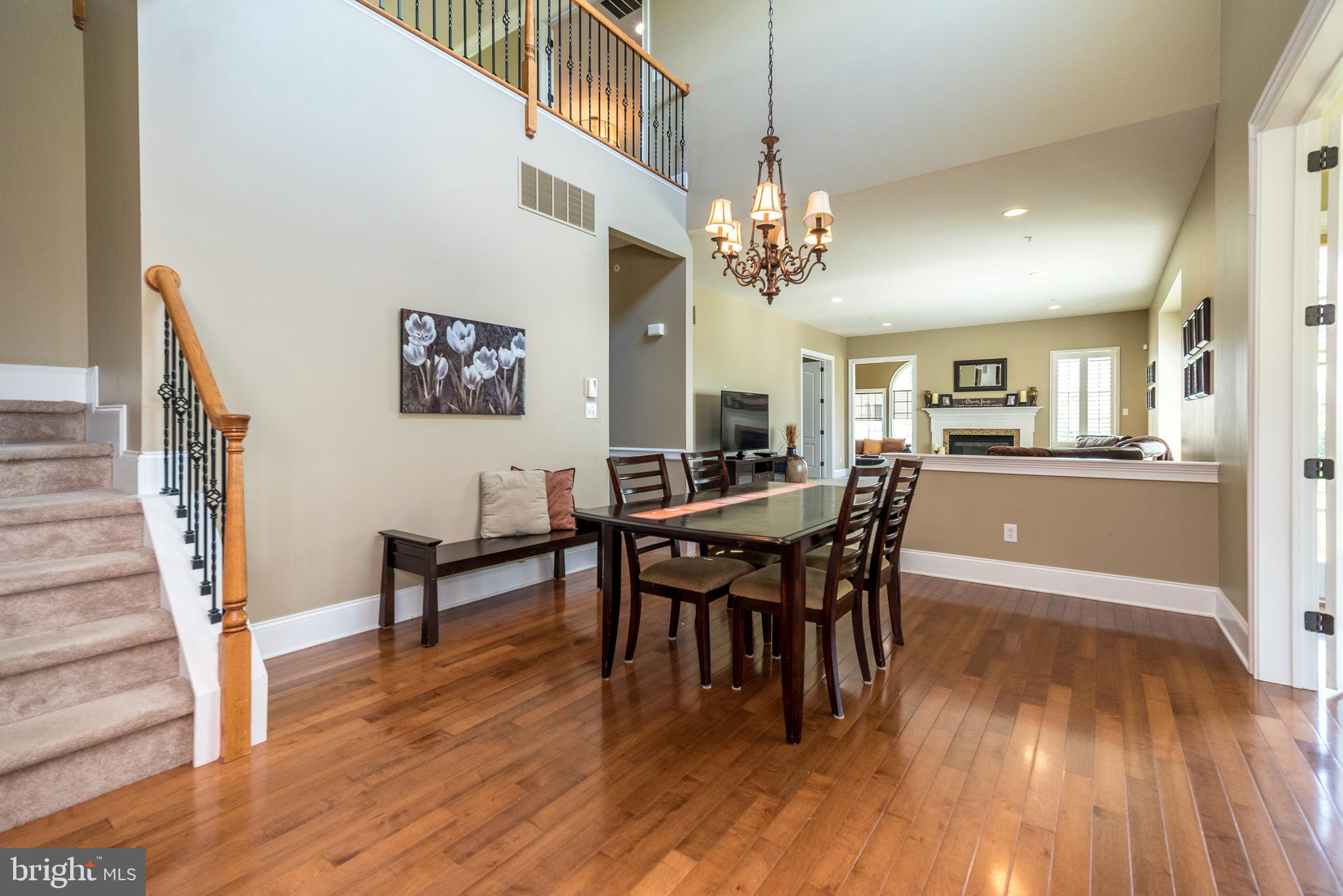 CHAPMANS CORNER - Residential