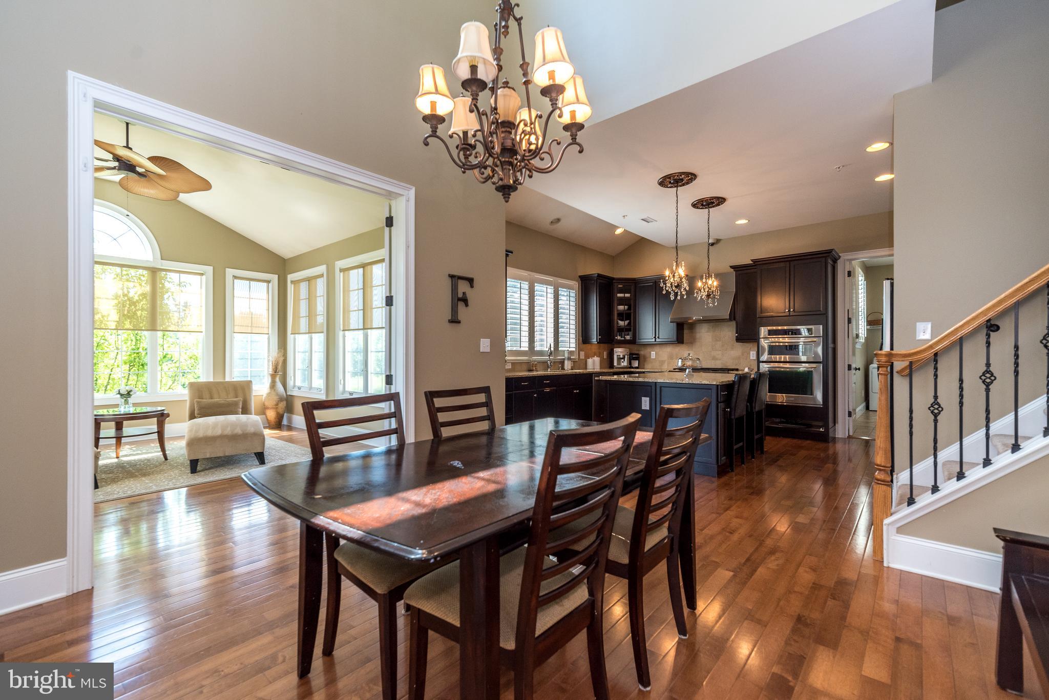 CHAPMANS CORNER - Residential