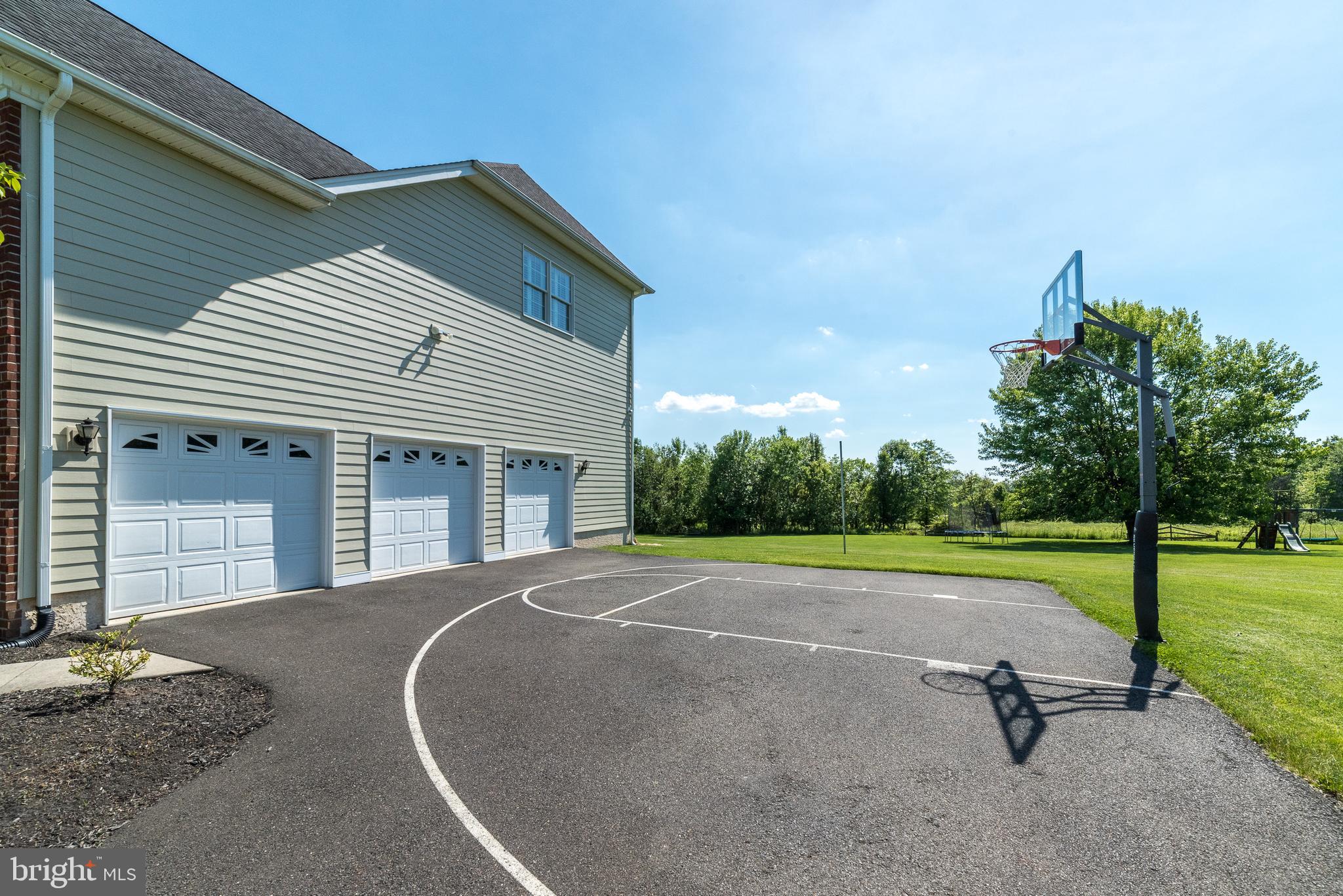 CHAPMANS CORNER - Residential