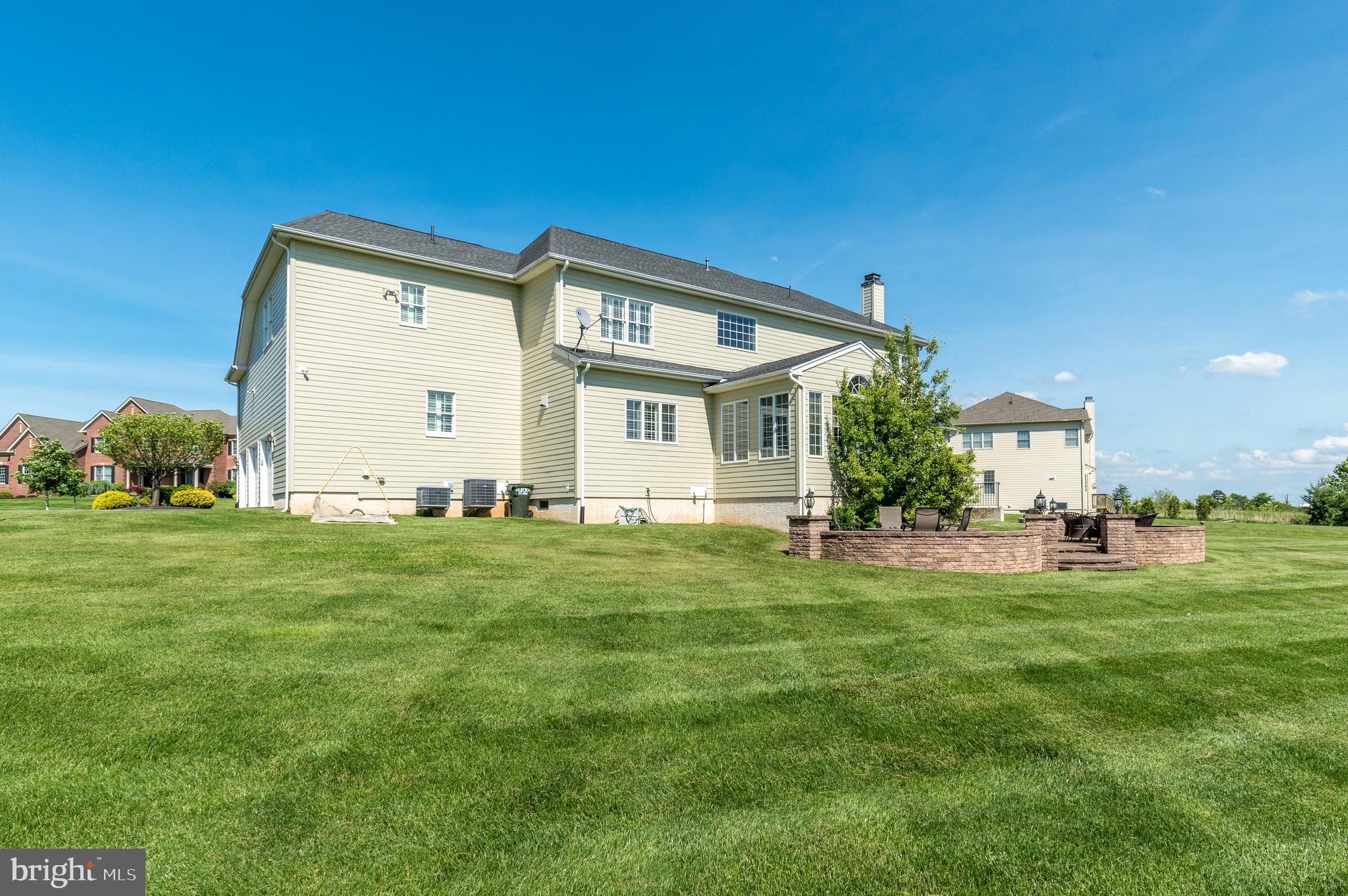 CHAPMANS CORNER - Residential