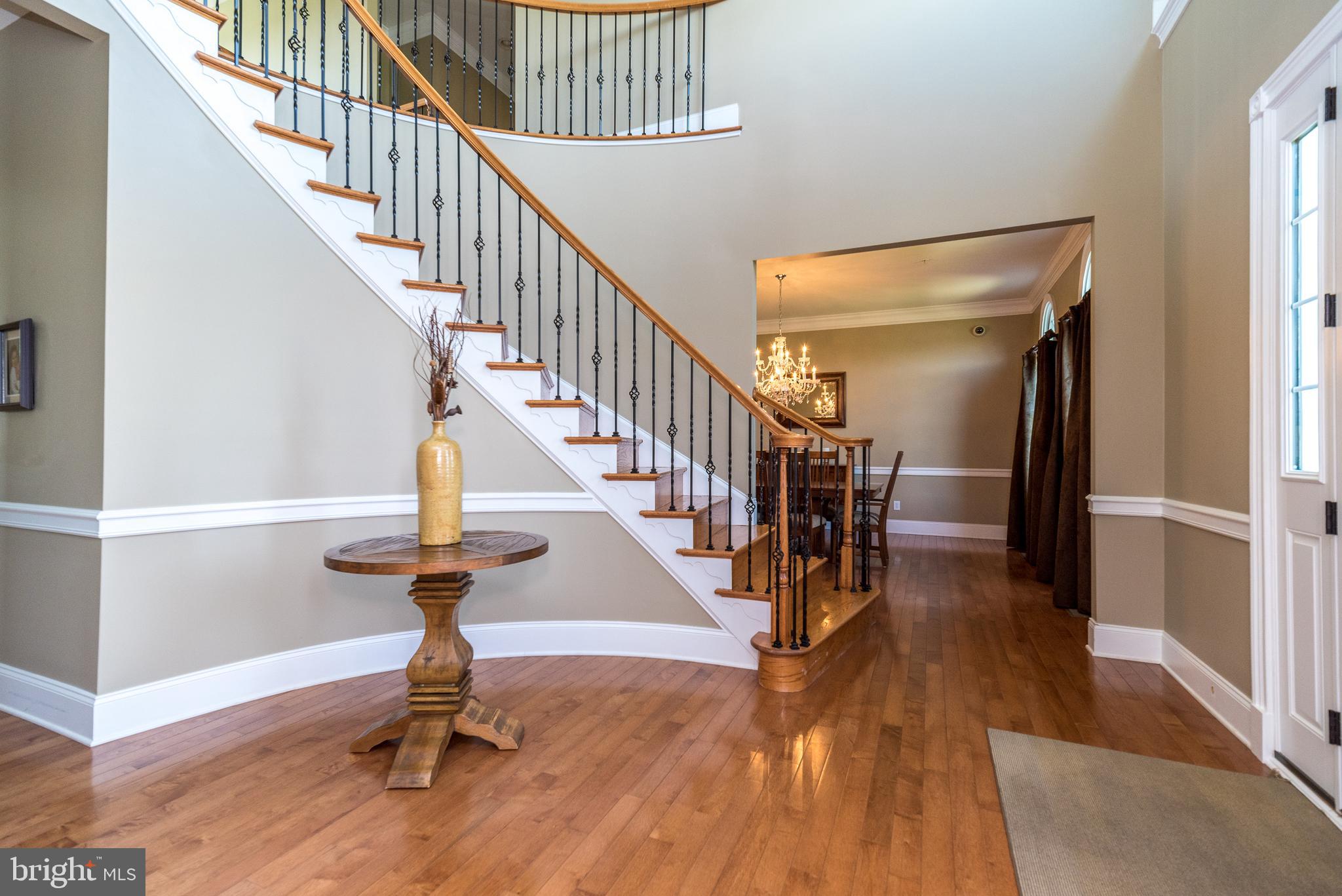 CHAPMANS CORNER - Residential