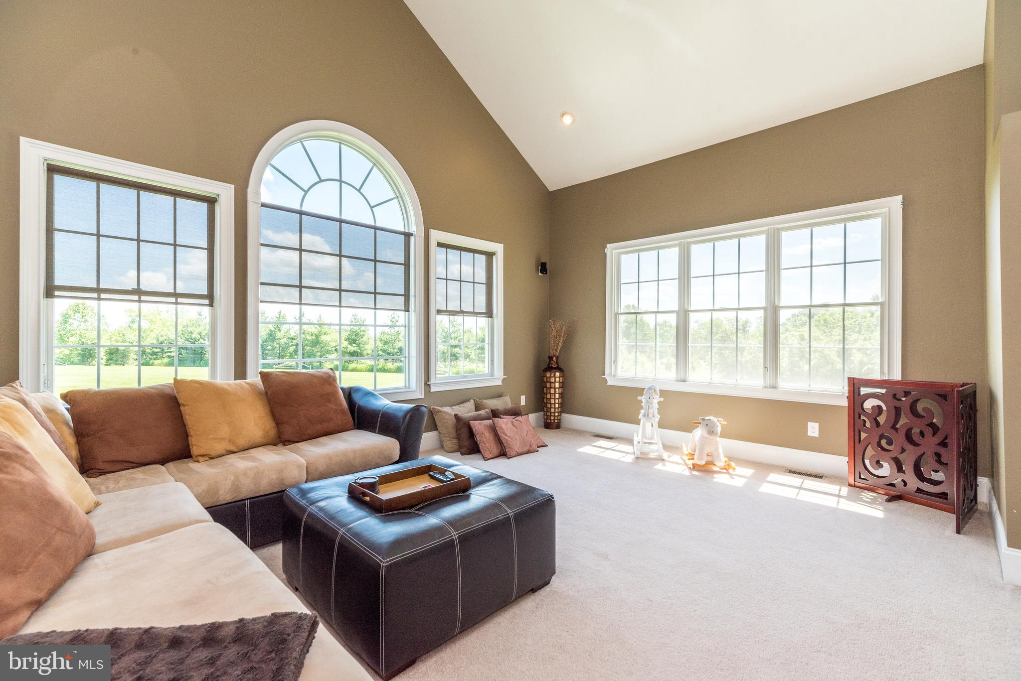 CHAPMANS CORNER - Residential