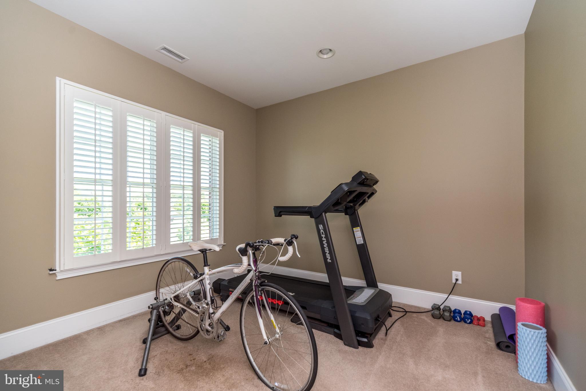 CHAPMANS CORNER - Residential