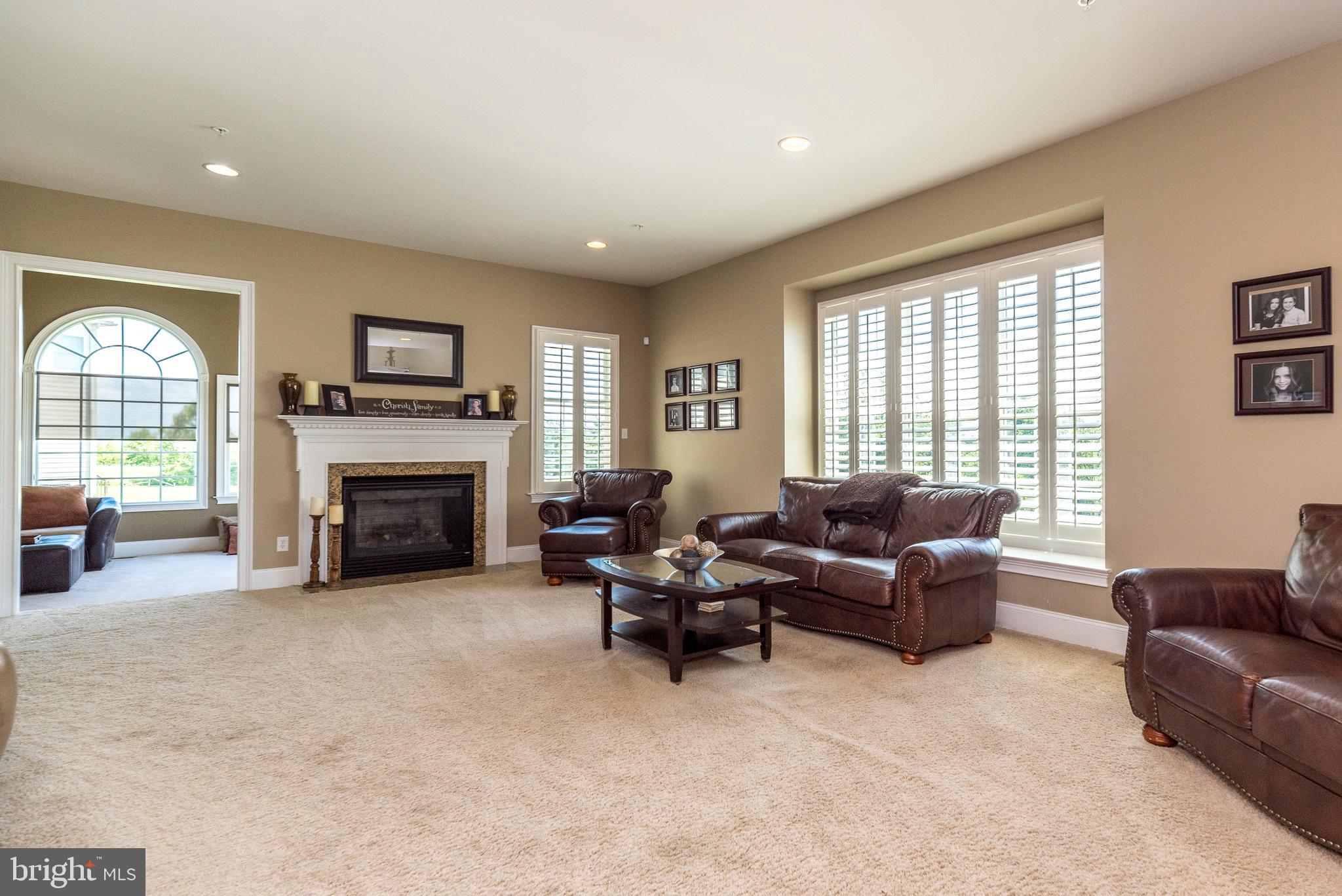 CHAPMANS CORNER - Residential