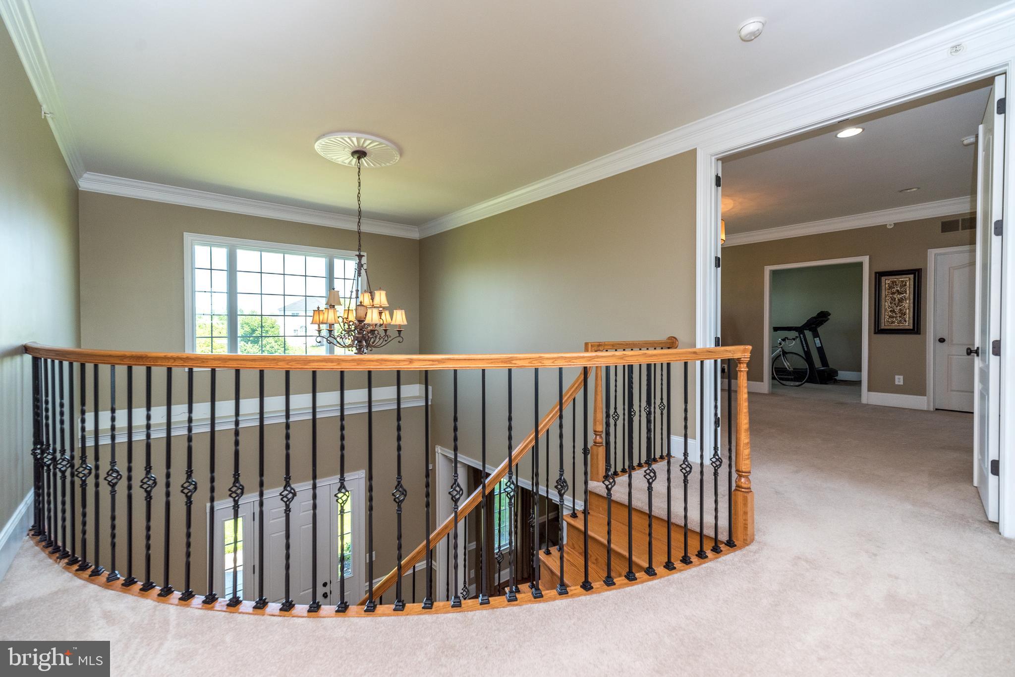 CHAPMANS CORNER - Residential