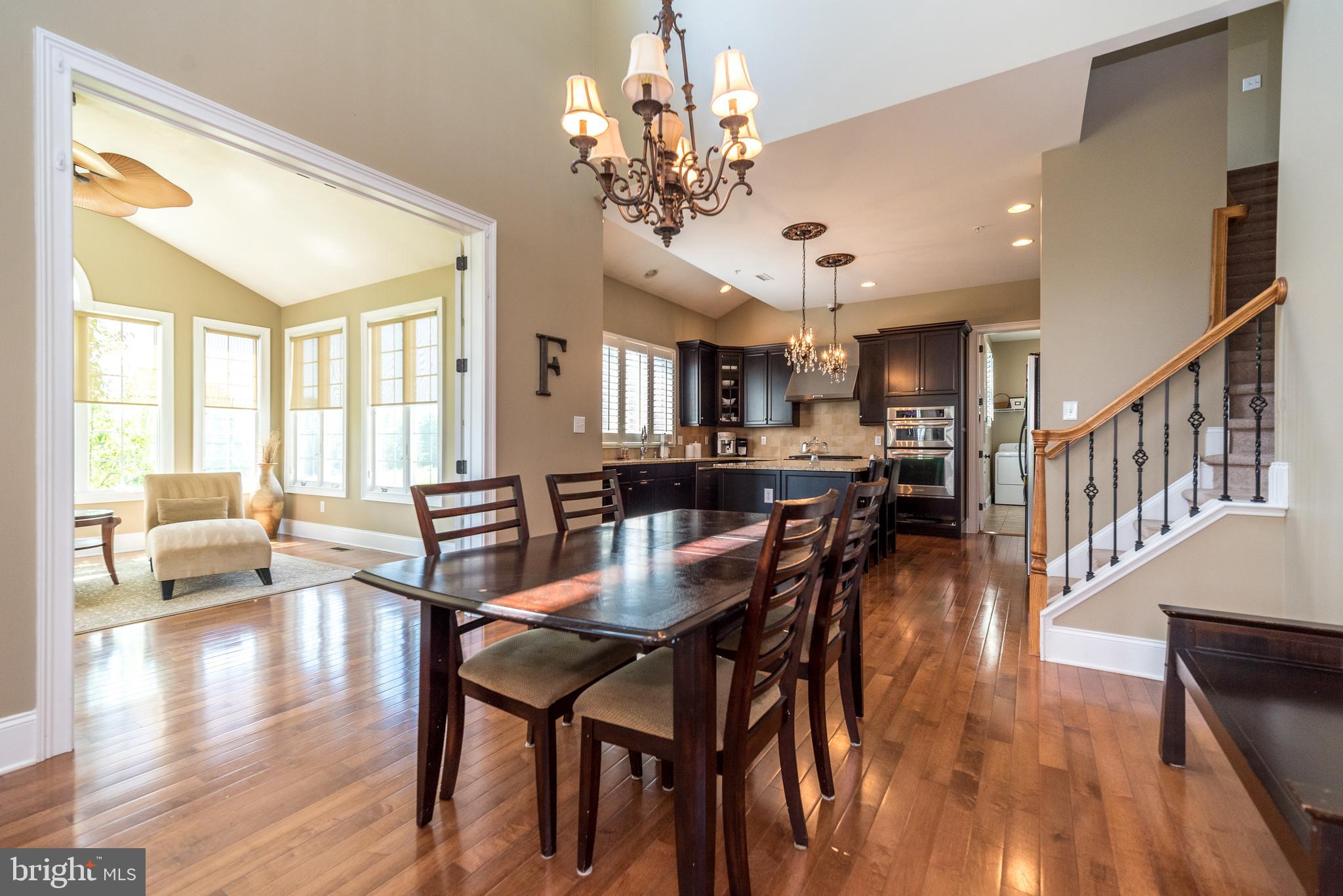 CHAPMANS CORNER - Residential