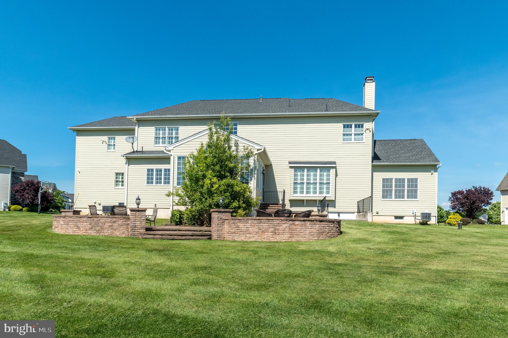 CHAPMANS CORNER - Residential