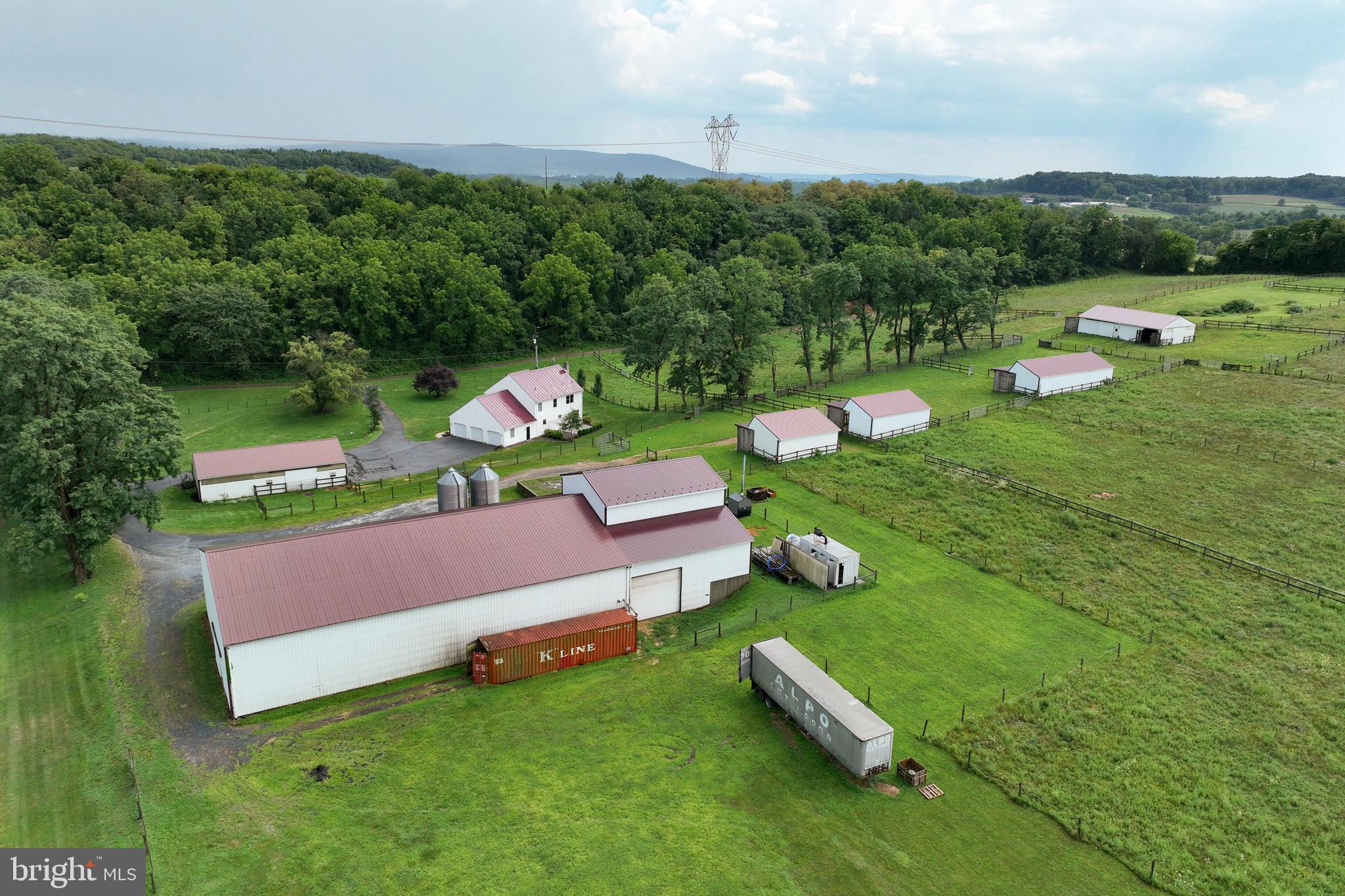 MAIDENCREEK - Residential